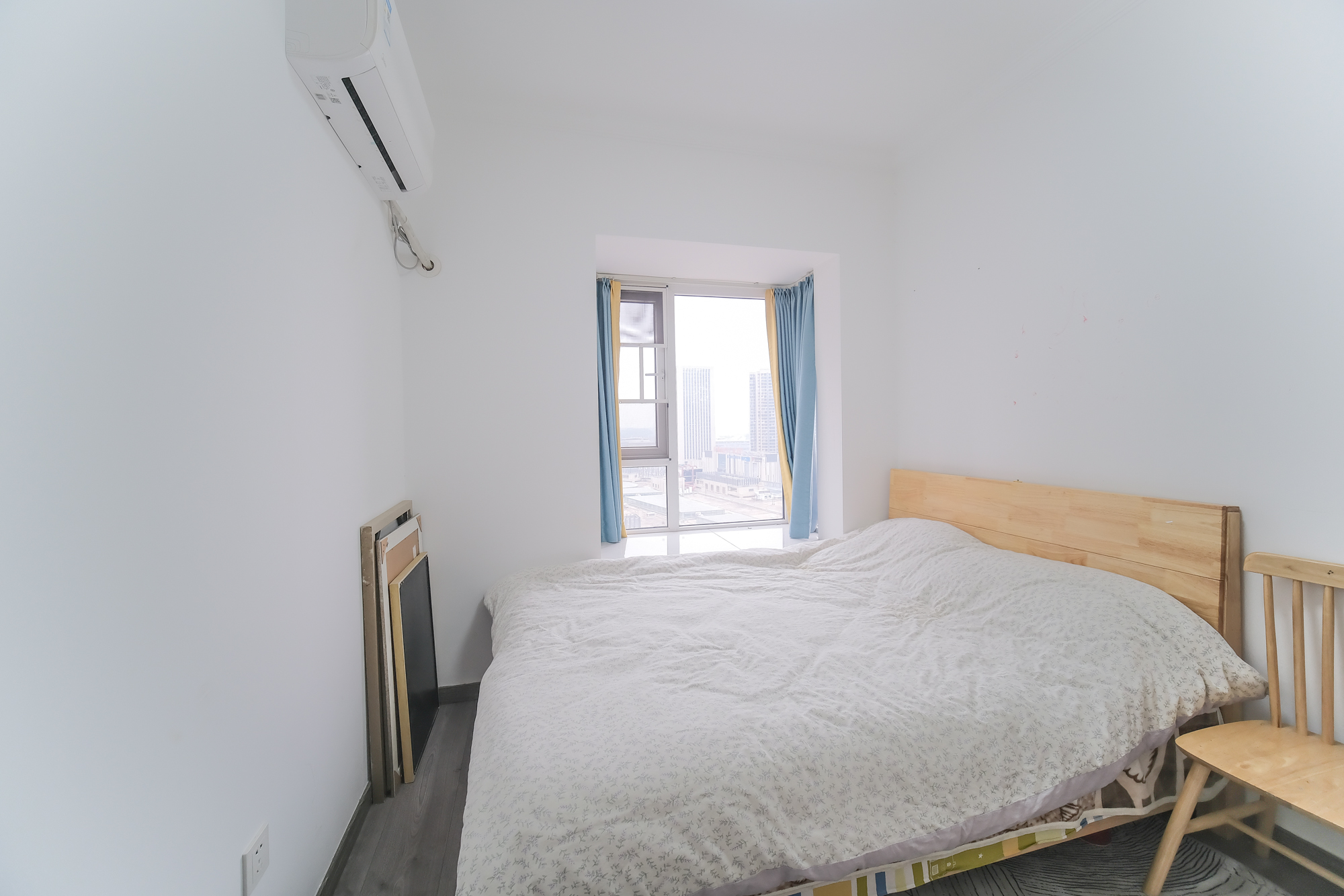 荣盛花语城 3室2厅1卫 67.8万 荣盛花语城 3室2厅1卫 67.8万卧室