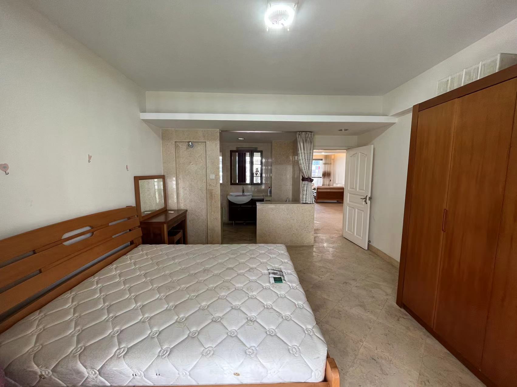 翠景园 3室2厅2卫 205.0万 翠景园 3室2厅2卫 205.0万室内图