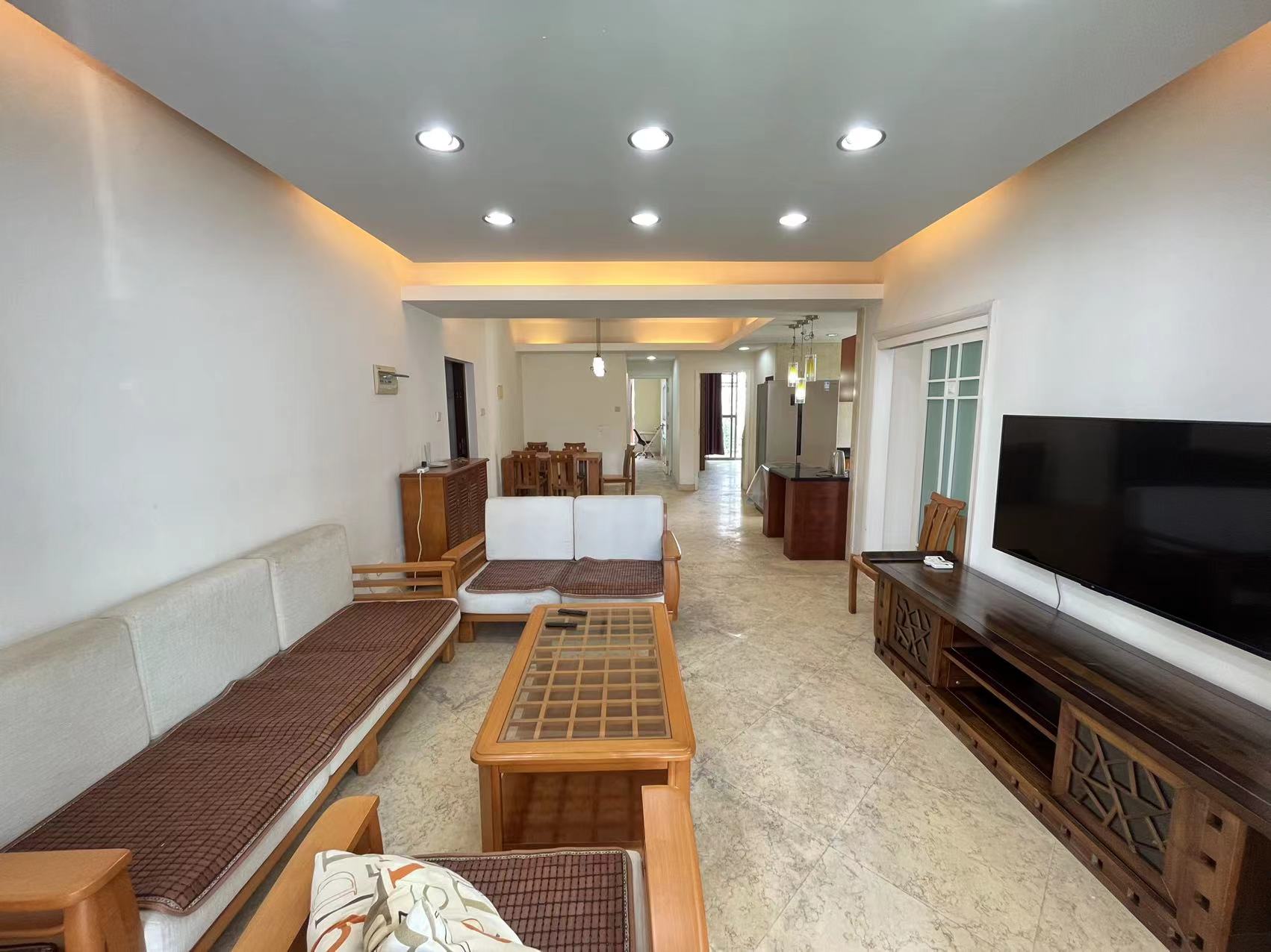 翠景园 3室2厅2卫 205.0万 翠景园 3室2厅2卫 205.0万室内图