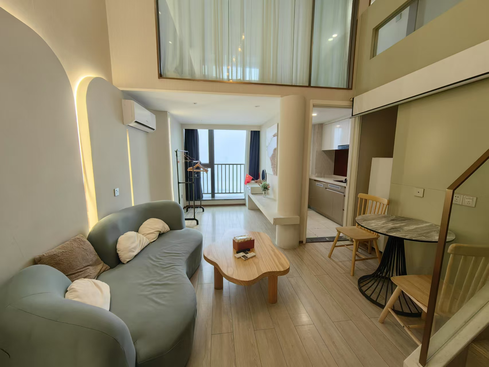 华远华时代 2室2厅1卫 3200.0元/月 华远华时代 2室2厅1卫 3200.0元/月室内图