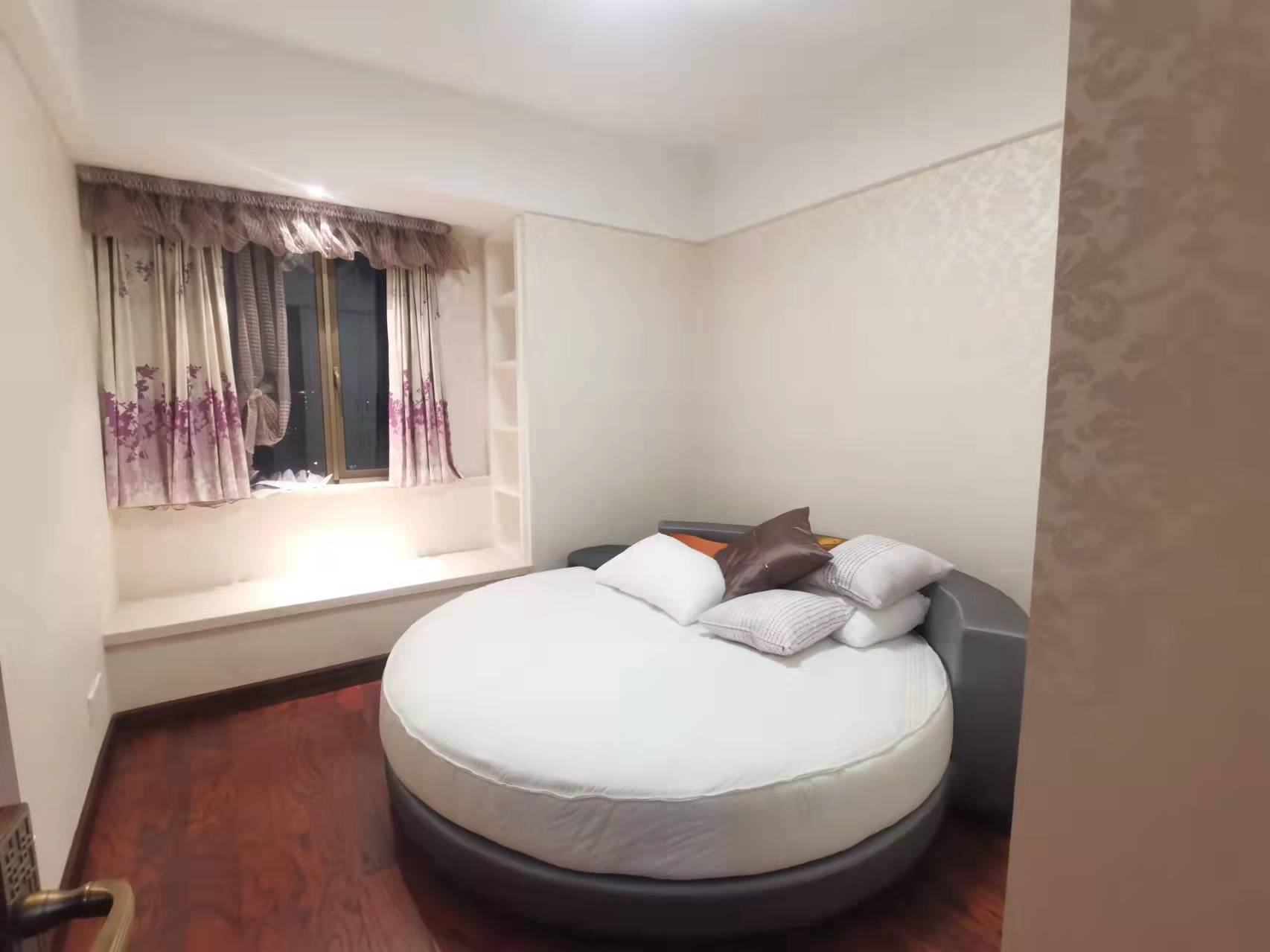 奥林匹克花园 3室2厅2卫 3800.0元/月 奥林匹克花园 3室2厅2卫 3800.0元/月室内图