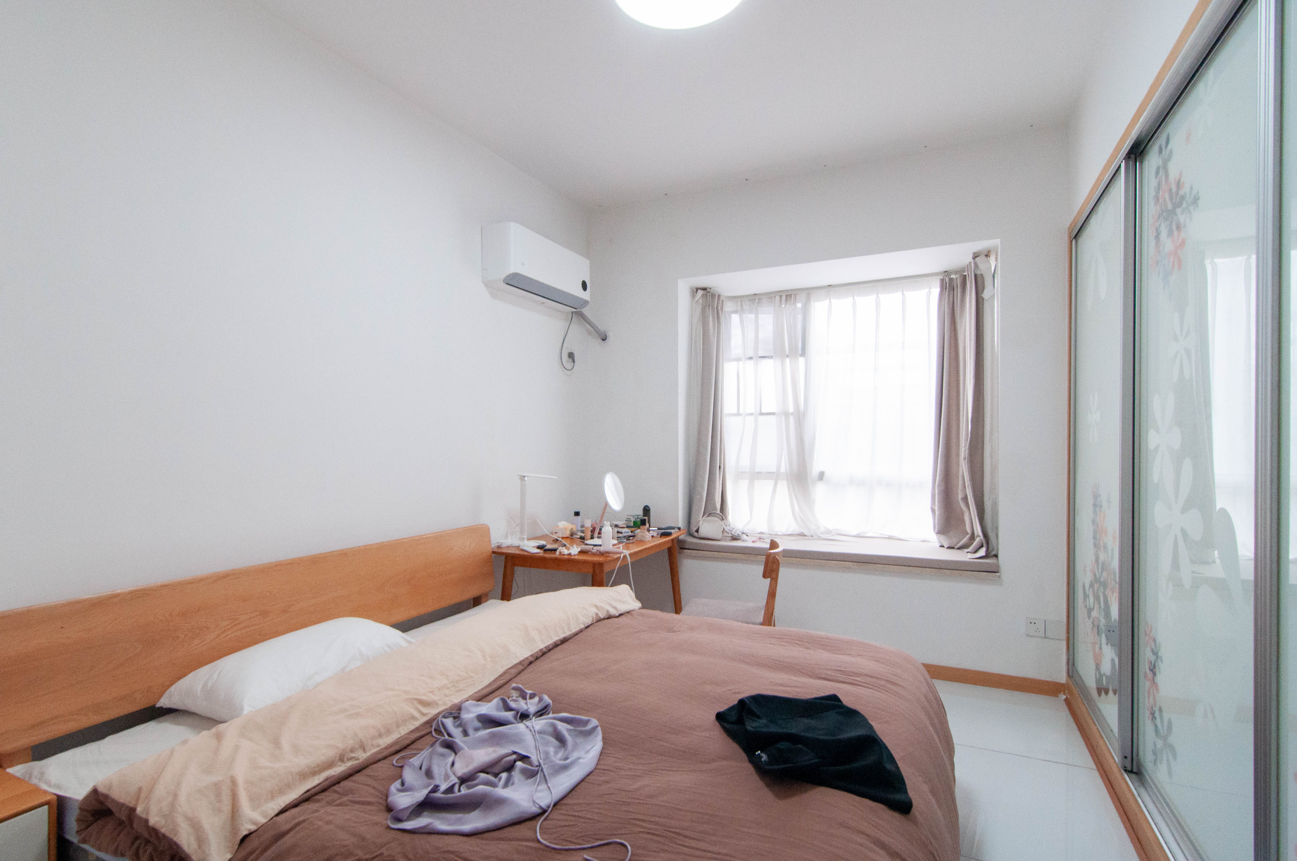 麓山枫情  3室2厅1卫   93.00万其他