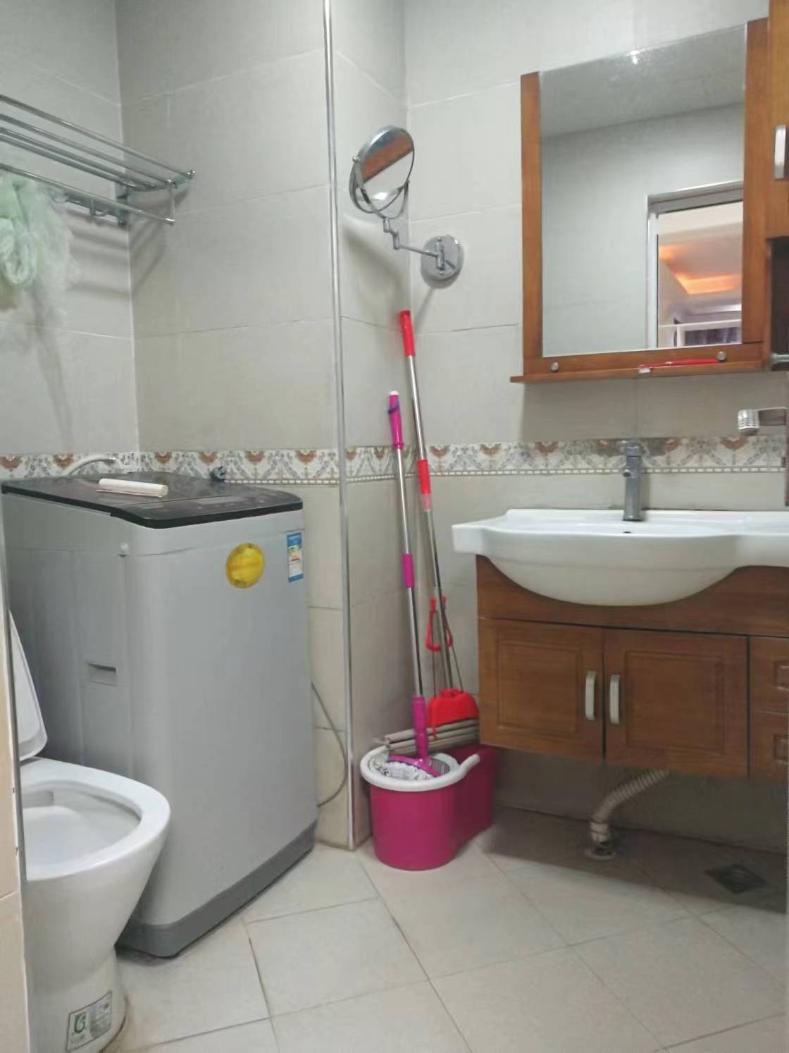 世纪阳光大厦公寓楼 1室1厅1卫 1200.0元/月 世纪阳光大厦公寓楼 1室1厅1卫 1200.0元/月室内图