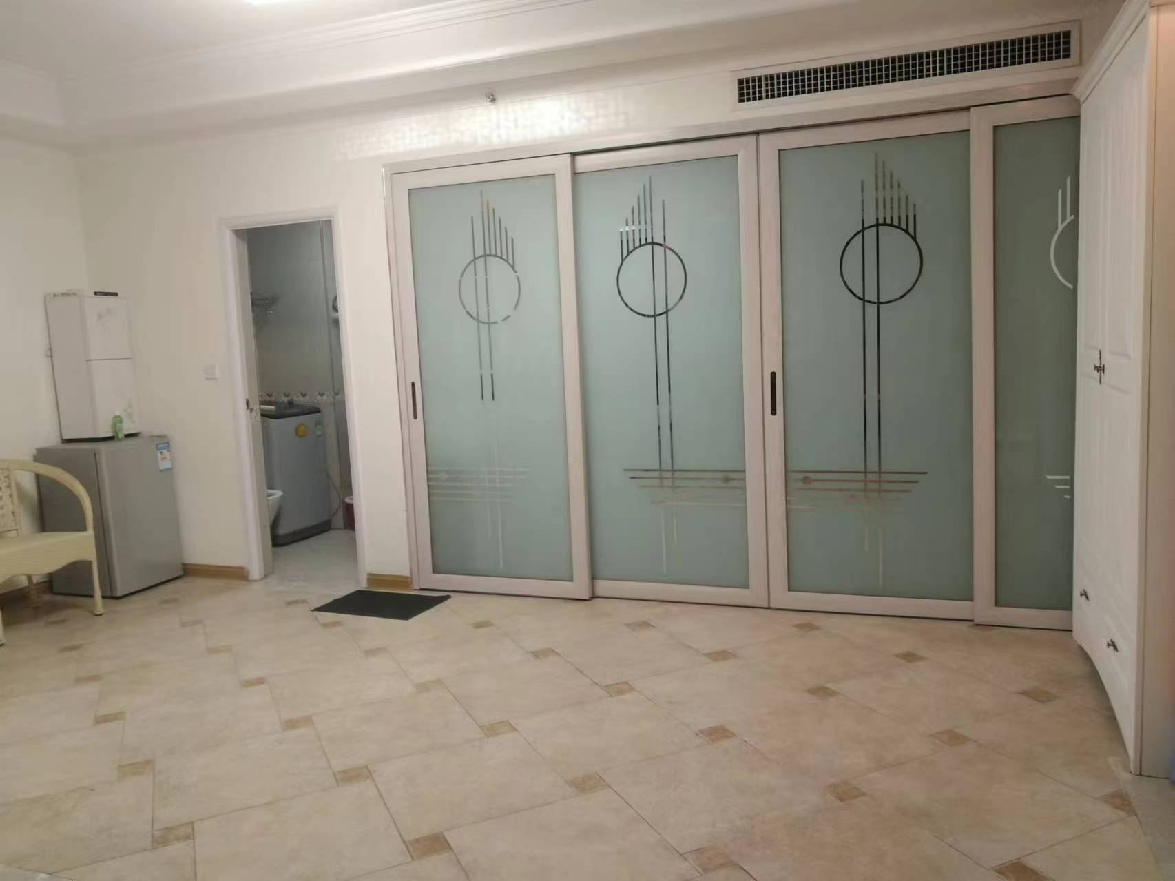 世纪阳光大厦公寓楼 1室1厅1卫 1200.0元/月 世纪阳光大厦公寓楼 1室1厅1卫 1200.0元/月室内图