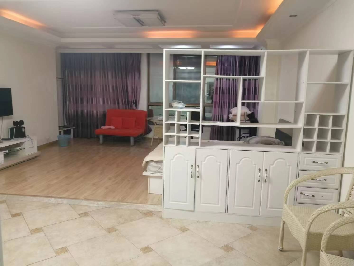 世纪阳光大厦公寓楼 1室1厅1卫 1200.0元/月 世纪阳光大厦公寓楼 1室1厅1卫 1200.0元/月室内图