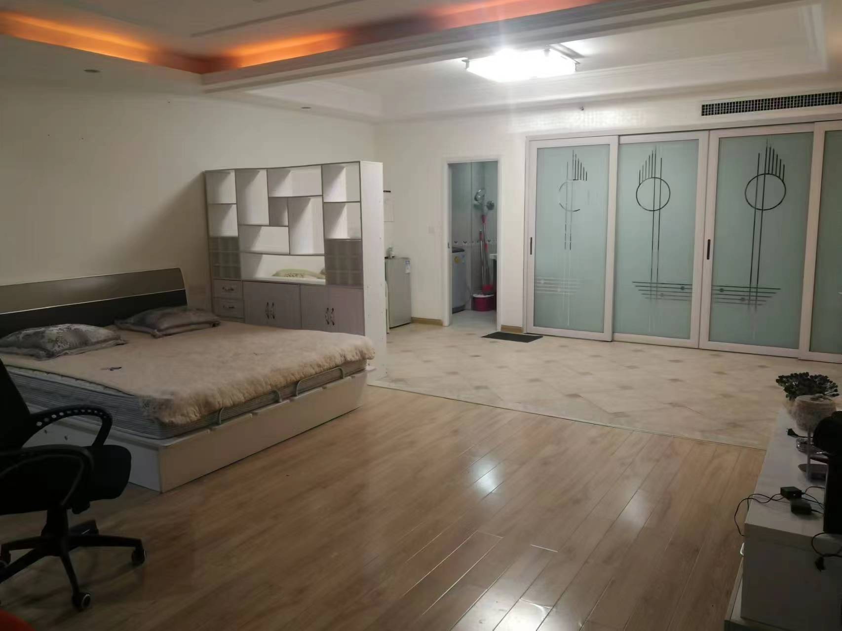 世纪阳光大厦公寓楼  1室1厅1卫    37.8万 世纪阳光大厦公寓楼  1室1厅1卫    37.8万室内图