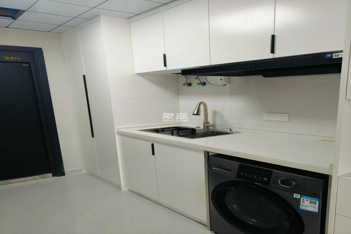 湘聚大厦 1室1厅1卫 2200.0元/月 湘聚大厦 1室1厅1卫 2200.0元/月室内图