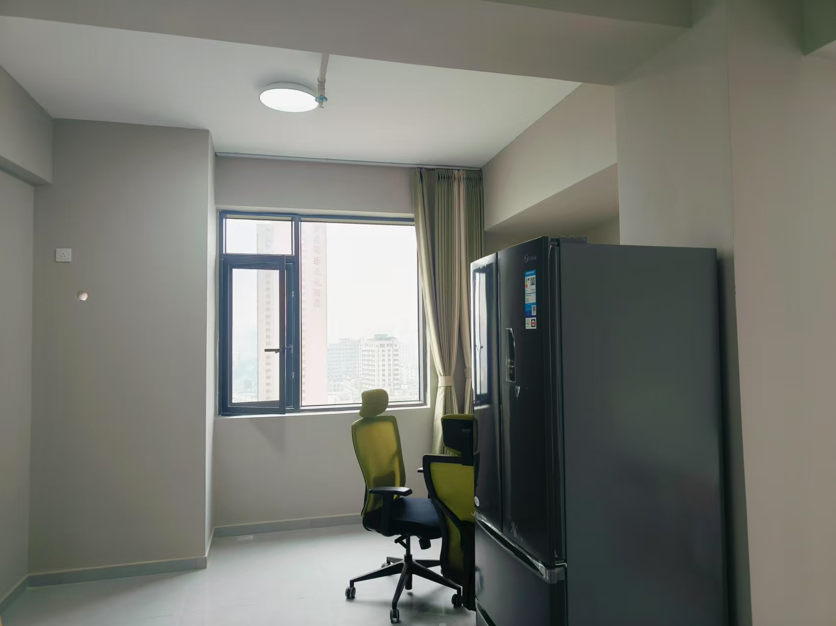 湘聚大厦 1室1厅1卫 2200.0元/月 湘聚大厦 1室1厅1卫 2200.0元/月室内图