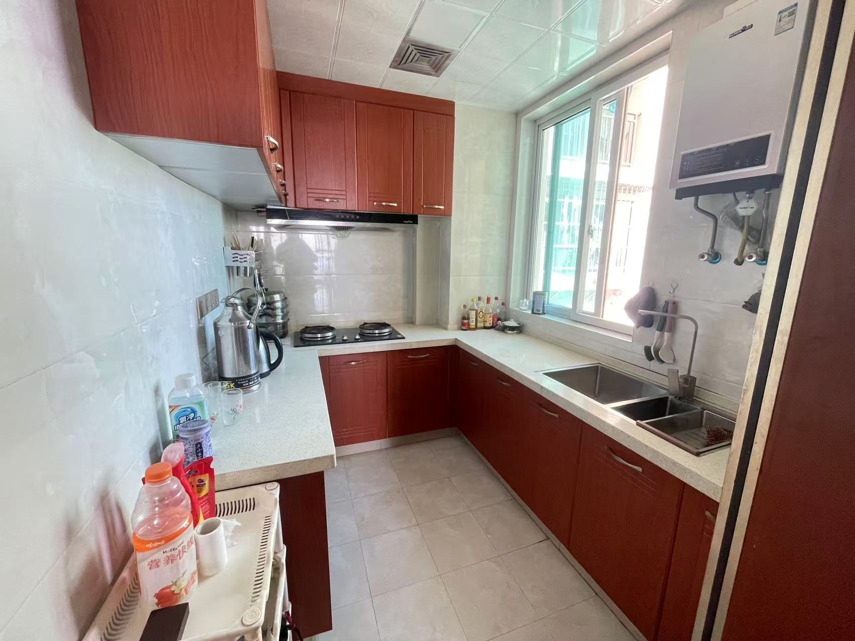 康馨佳园 3室2厅1卫 70.0万 康馨佳园 3室2厅1卫 70.0万室内图