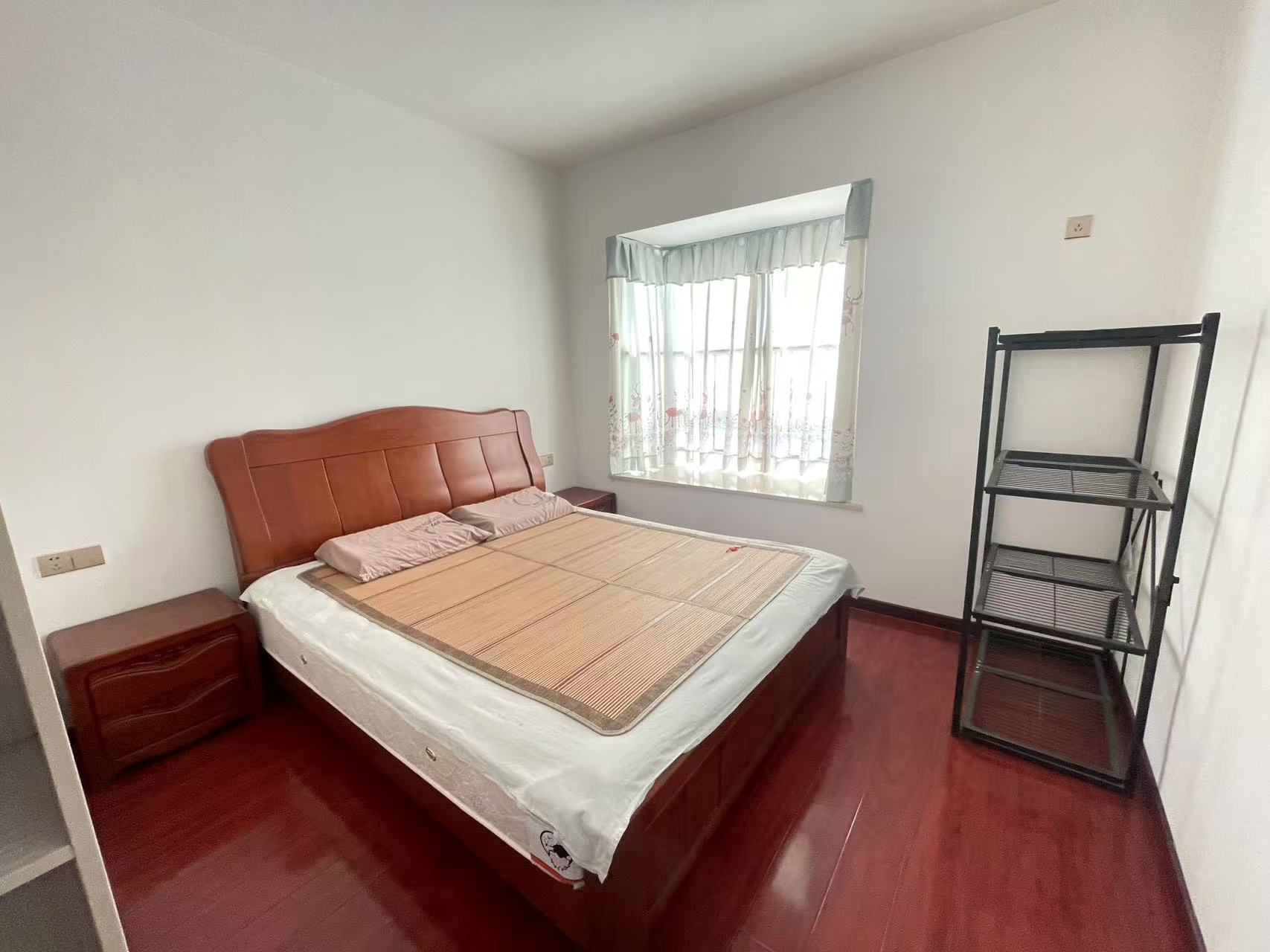 康馨佳园 3室2厅1卫 70.0万 康馨佳园 3室2厅1卫 70.0万室内图