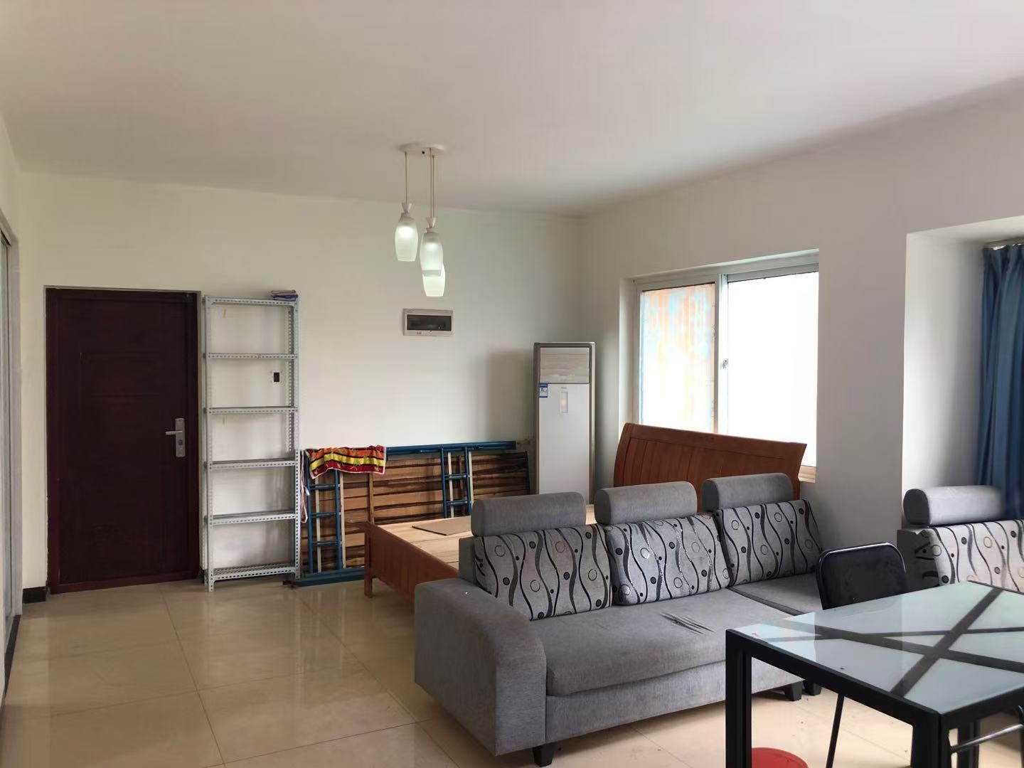 湘府十城(汇财御景湾新寓,汇财国际)  3室2厅2卫    1800.0元/月 湘府十城(汇财御景湾新寓,汇财国际)  3室2厅2卫    1800.0元/月