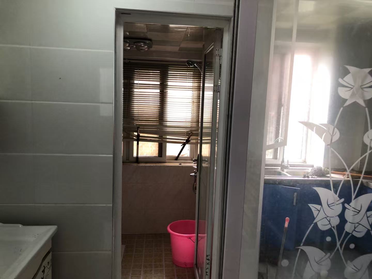 湘府十城(汇财御景湾新寓,汇财国际) 3室2厅2卫 1800.0元/月 湘府十城(汇财御景湾新寓,汇财国际) 3室2厅2卫 1800.0元/月室内图