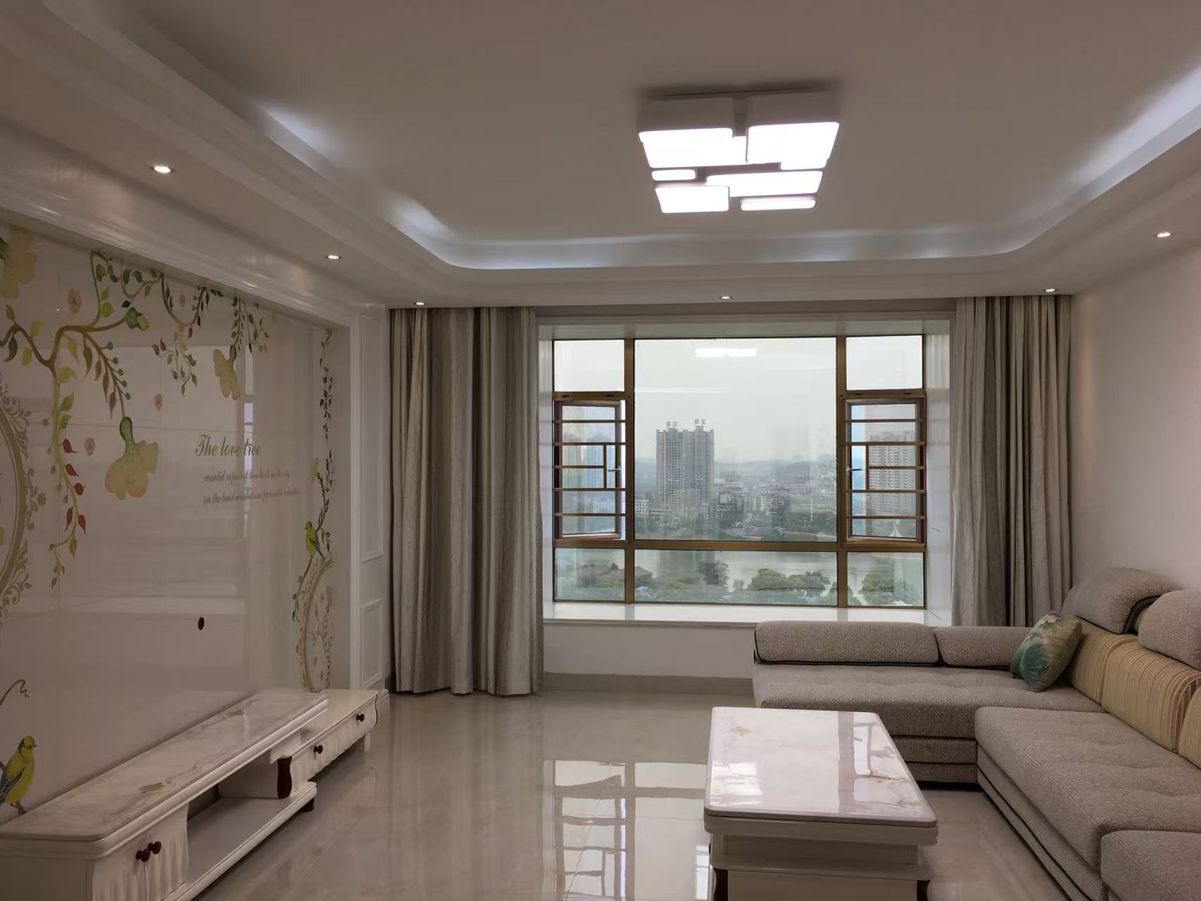 湘水明珠 3室2厅2卫 2600.0元/月 湘水明珠 3室2厅2卫 2600.0元/月室内图