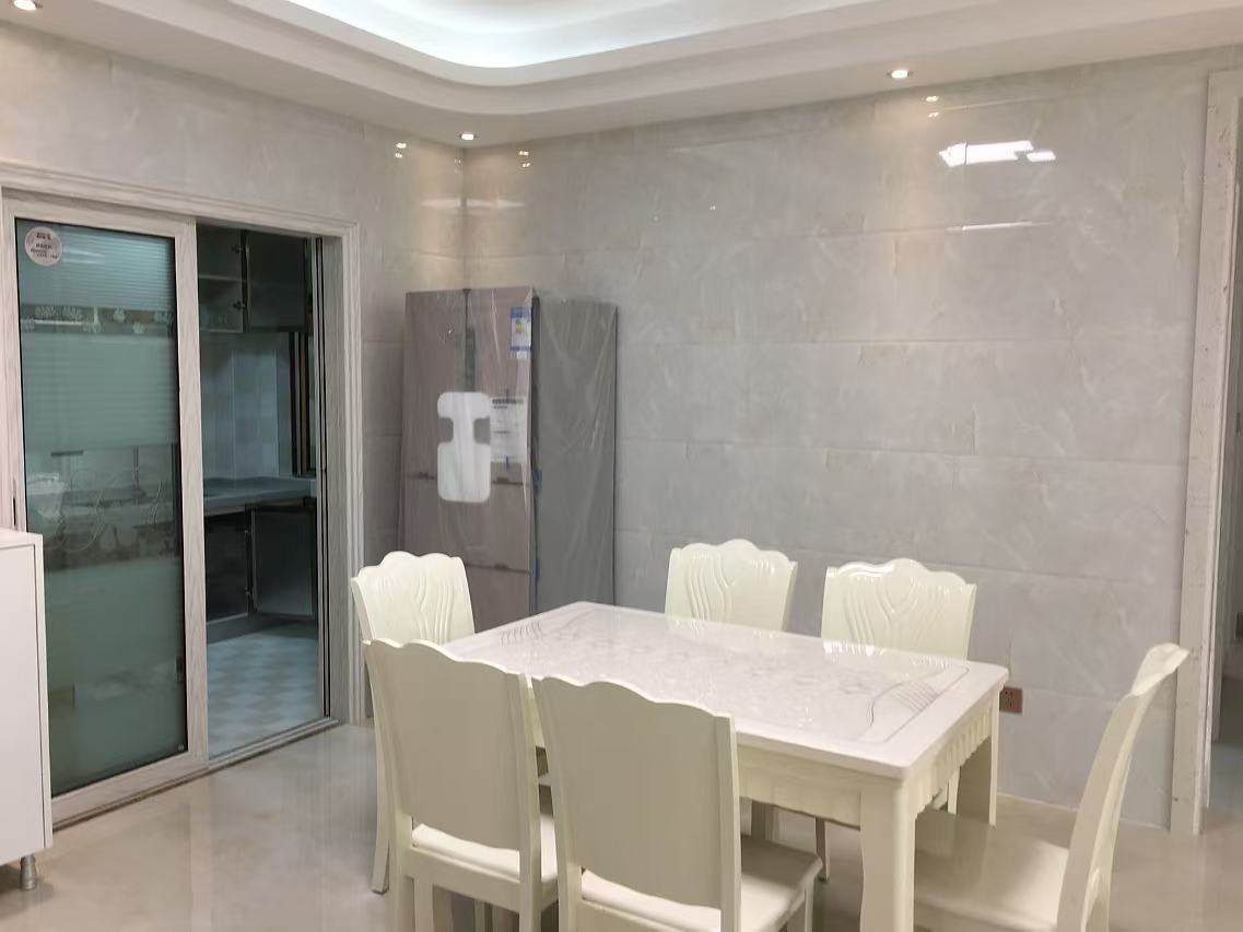 湘水明珠 3室2厅2卫 2600.0元/月 湘水明珠 3室2厅2卫 2600.0元/月室内图