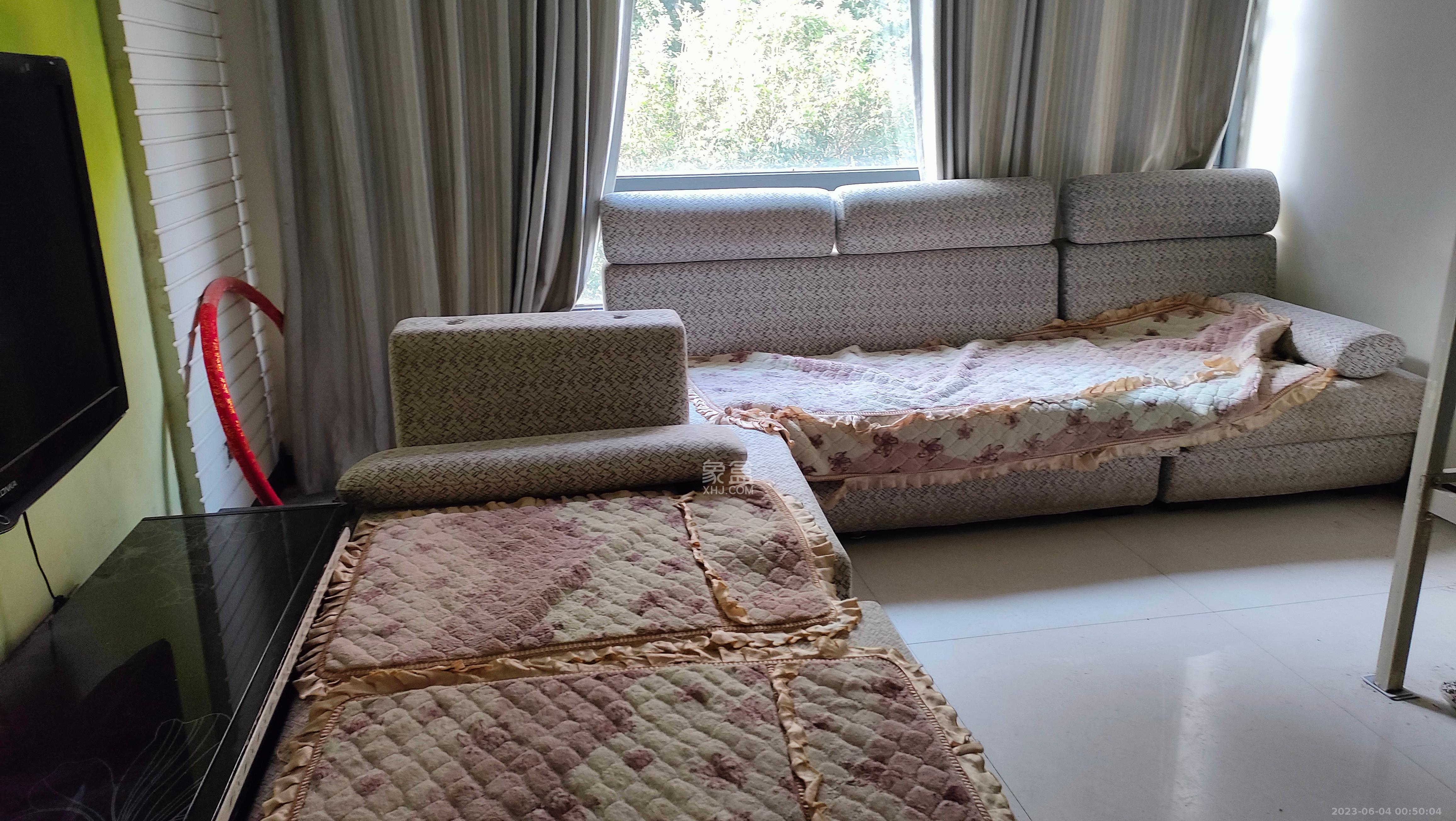 中信文化广场(中信新城二期) 2室2厅1卫 1600.0元/月 中信文化广场(中信新城二期) 2室2厅1卫 1600.0元/月室内图