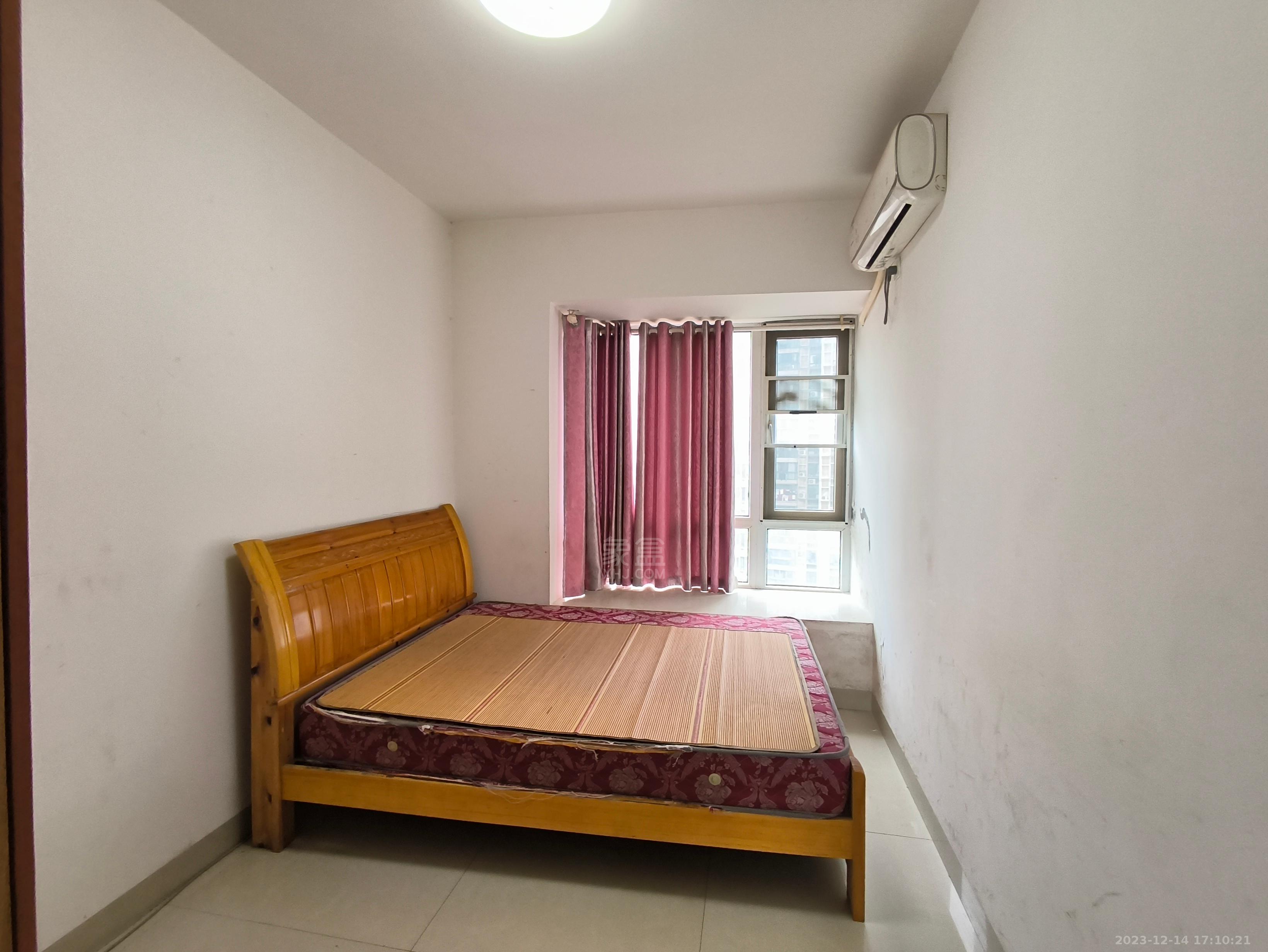 湘江名都 4室2厅2卫 1800.0元/月 湘江名都 4室2厅2卫 1800.0元/月室内图