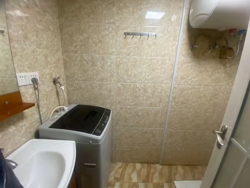 珠江愉景新城  1室1厅1卫   1000.00元/月室内图
