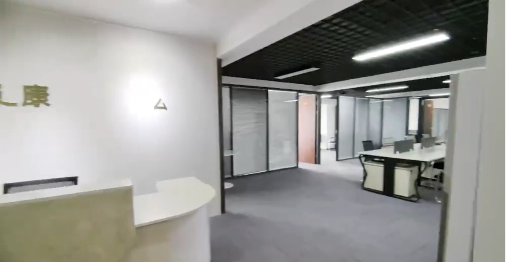 复地星光天地  1室1厅0卫    8800.0元/月 复地星光天地  1室1厅0卫    8800.0元/月室内图