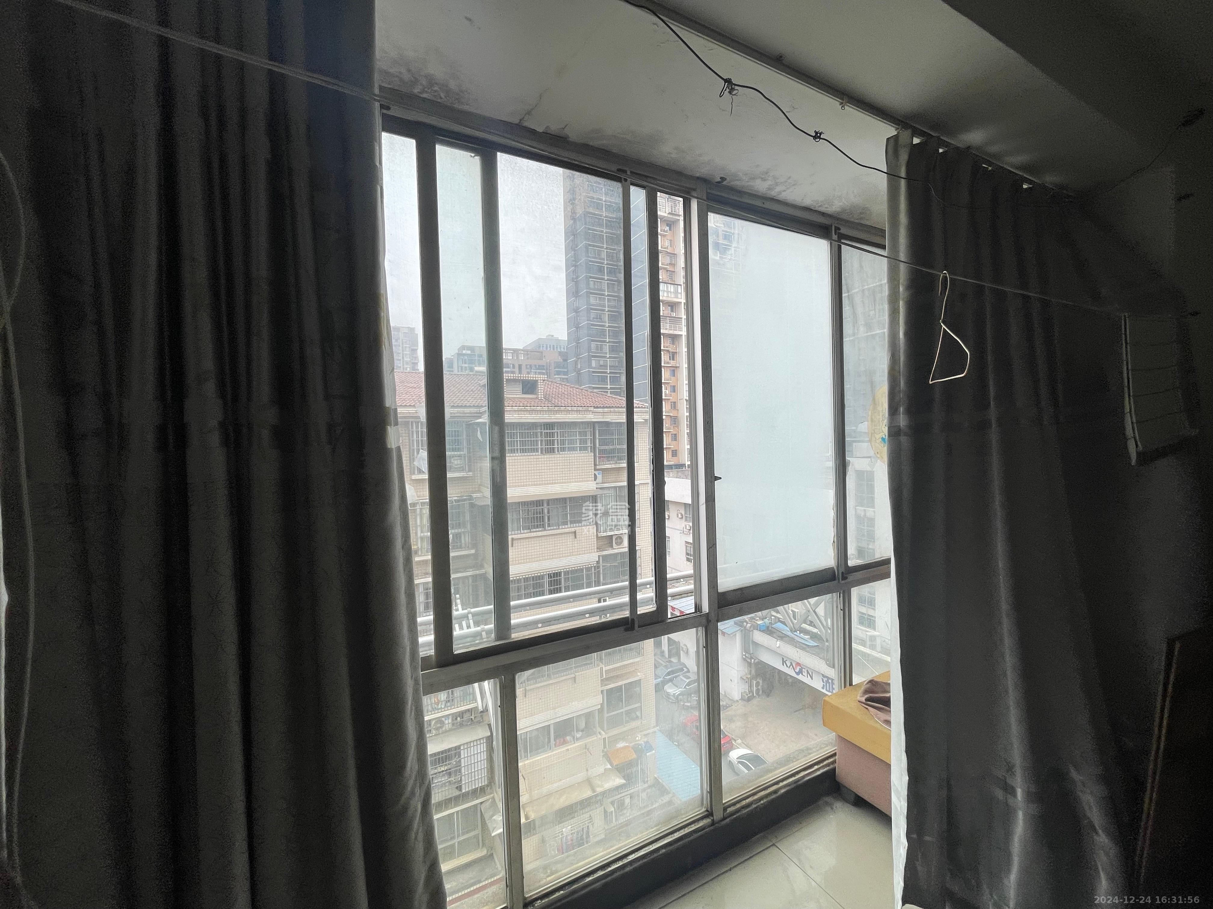 新城农博公寓 3室1厅1卫 1700.0元/月 新城农博公寓 3室1厅1卫 1700.0元/月室内图