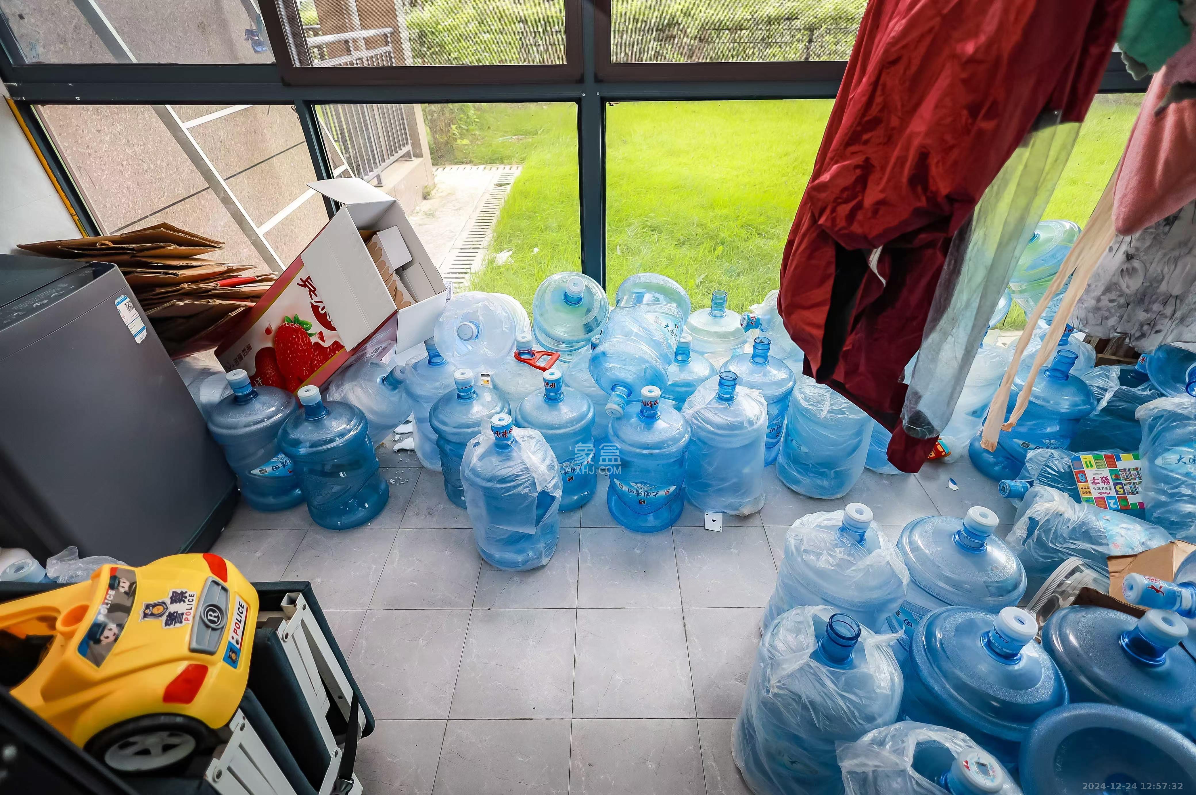 通号岭绣苑 4室2厅2卫 2480.0元/月 通号岭绣苑 4室2厅2卫 2480.0元/月室内图