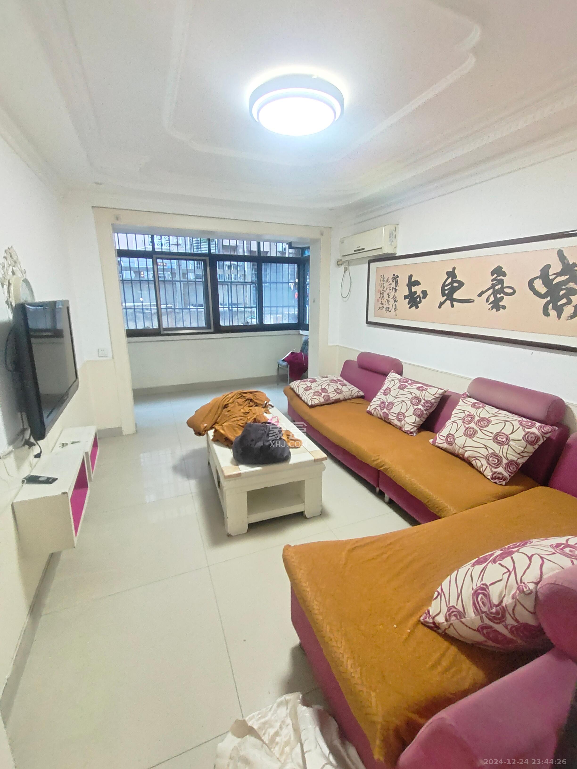 时代先锋 2室1厅1卫 2600.0元/月 时代先锋 2室1厅1卫 2600.0元/月室内图