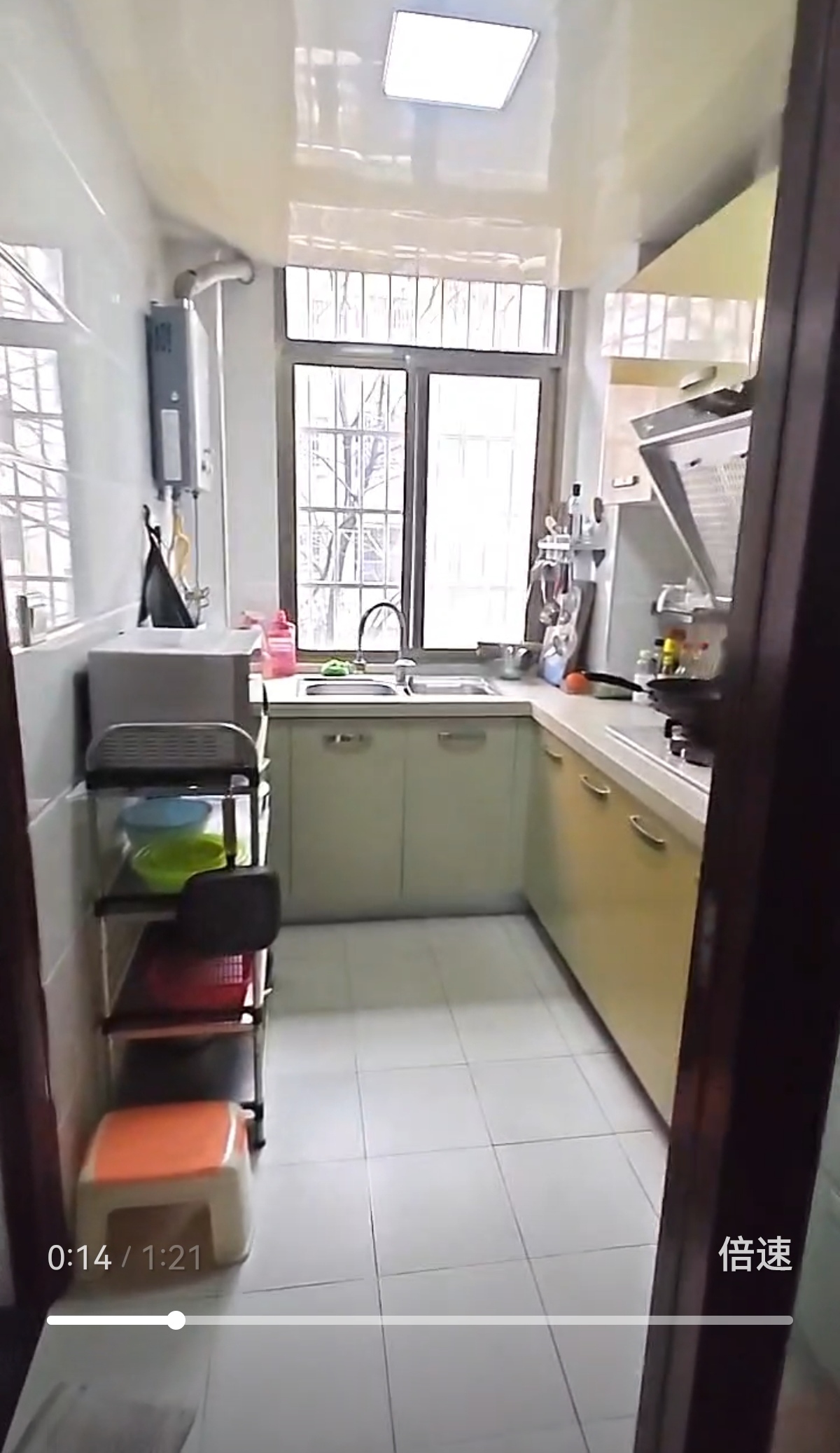 凯泉格林春天  3室2厅1卫    53.8万客厅