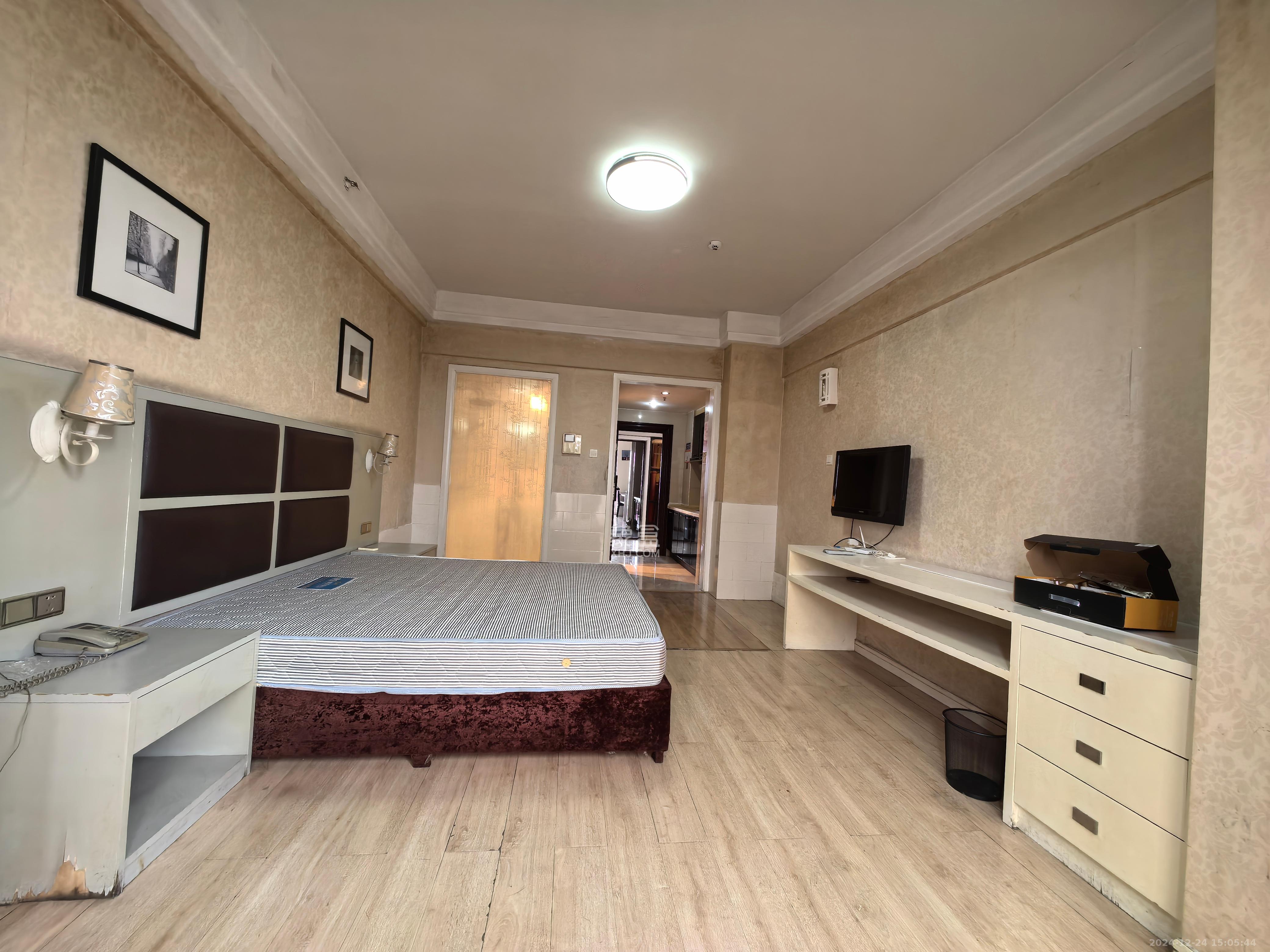 湘腾城市广场 1室1厅1卫 1550.0元/月 湘腾城市广场 1室1厅1卫 1550.0元/月室内图