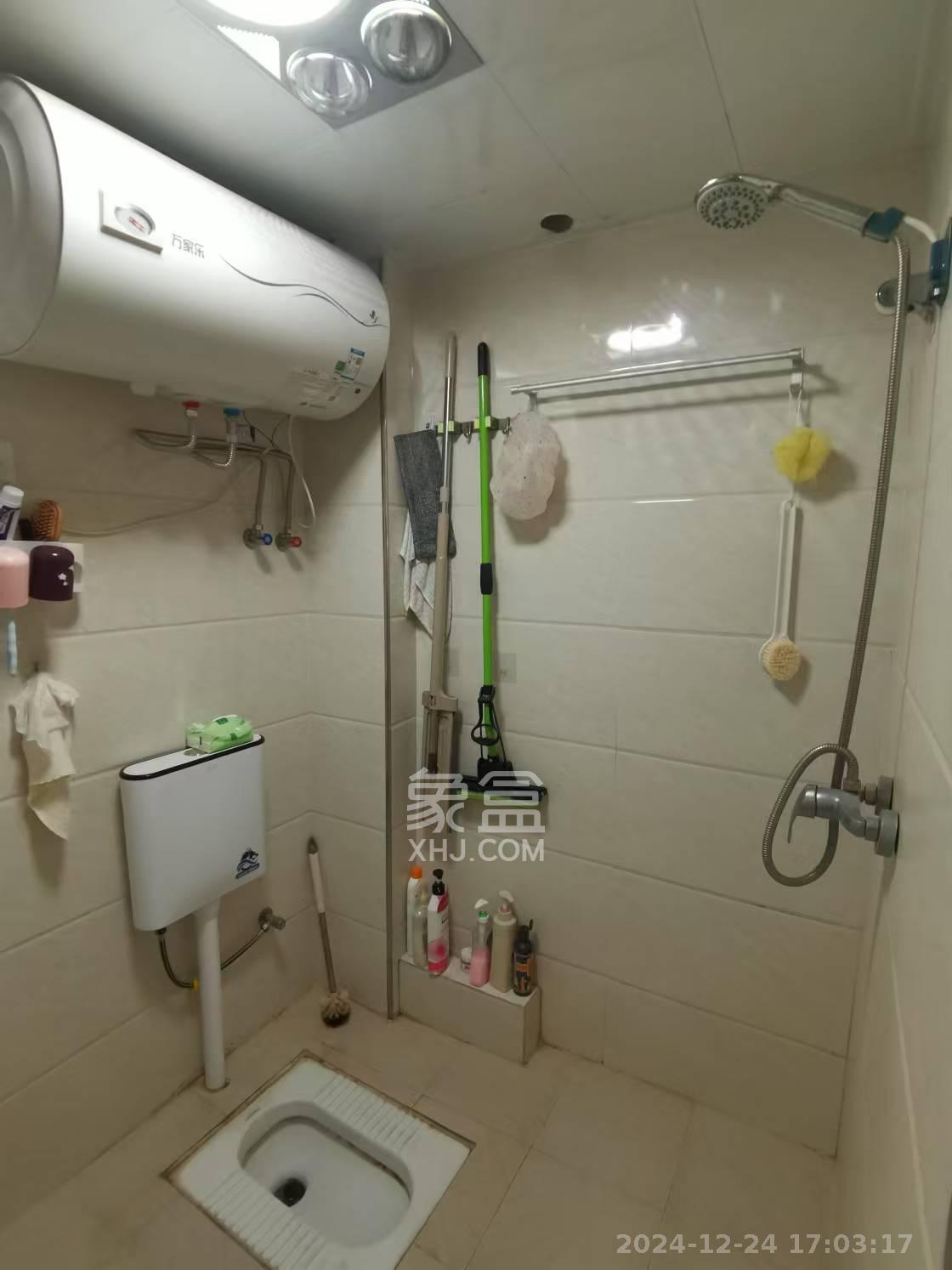 中建芙蓉嘉苑  1室1厅1卫   1400.00元/月室内图