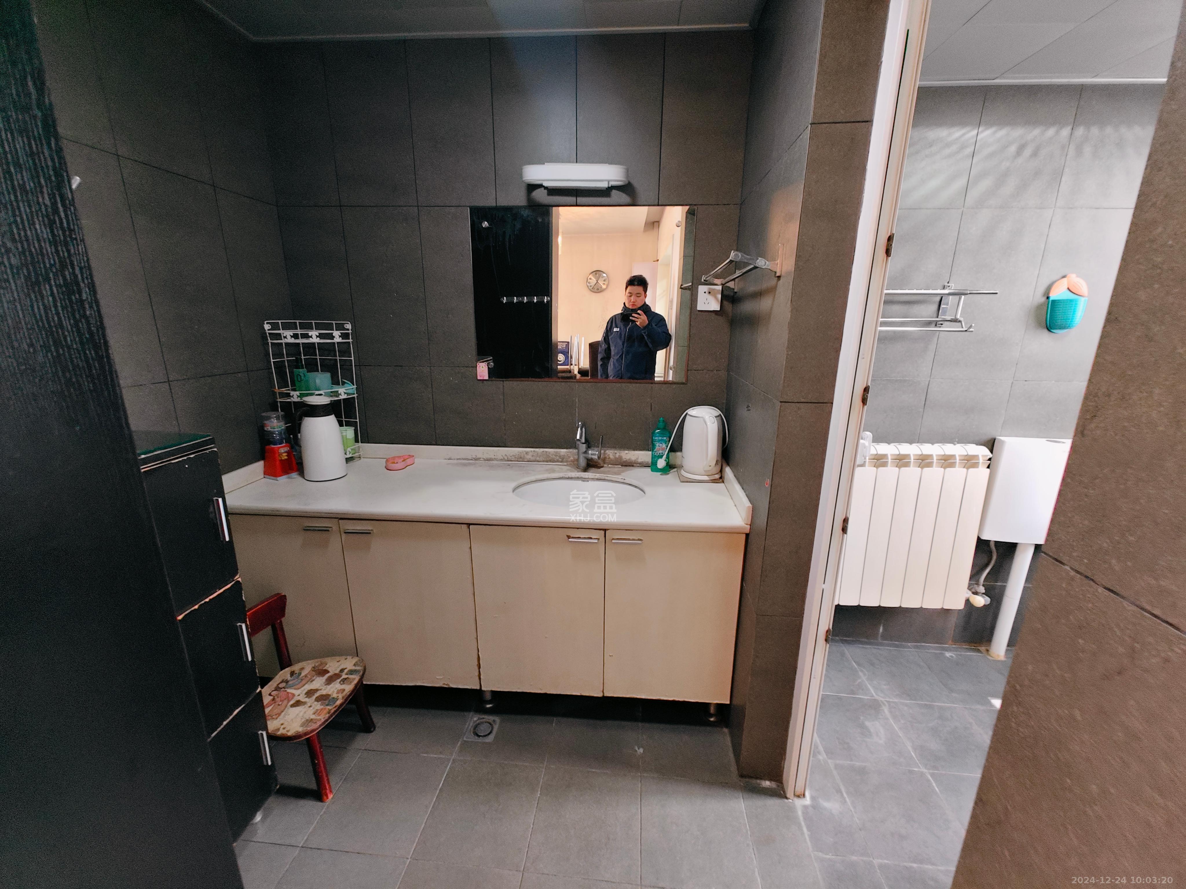 申奥美域  3室2厅2卫    2800.0元/月室内图