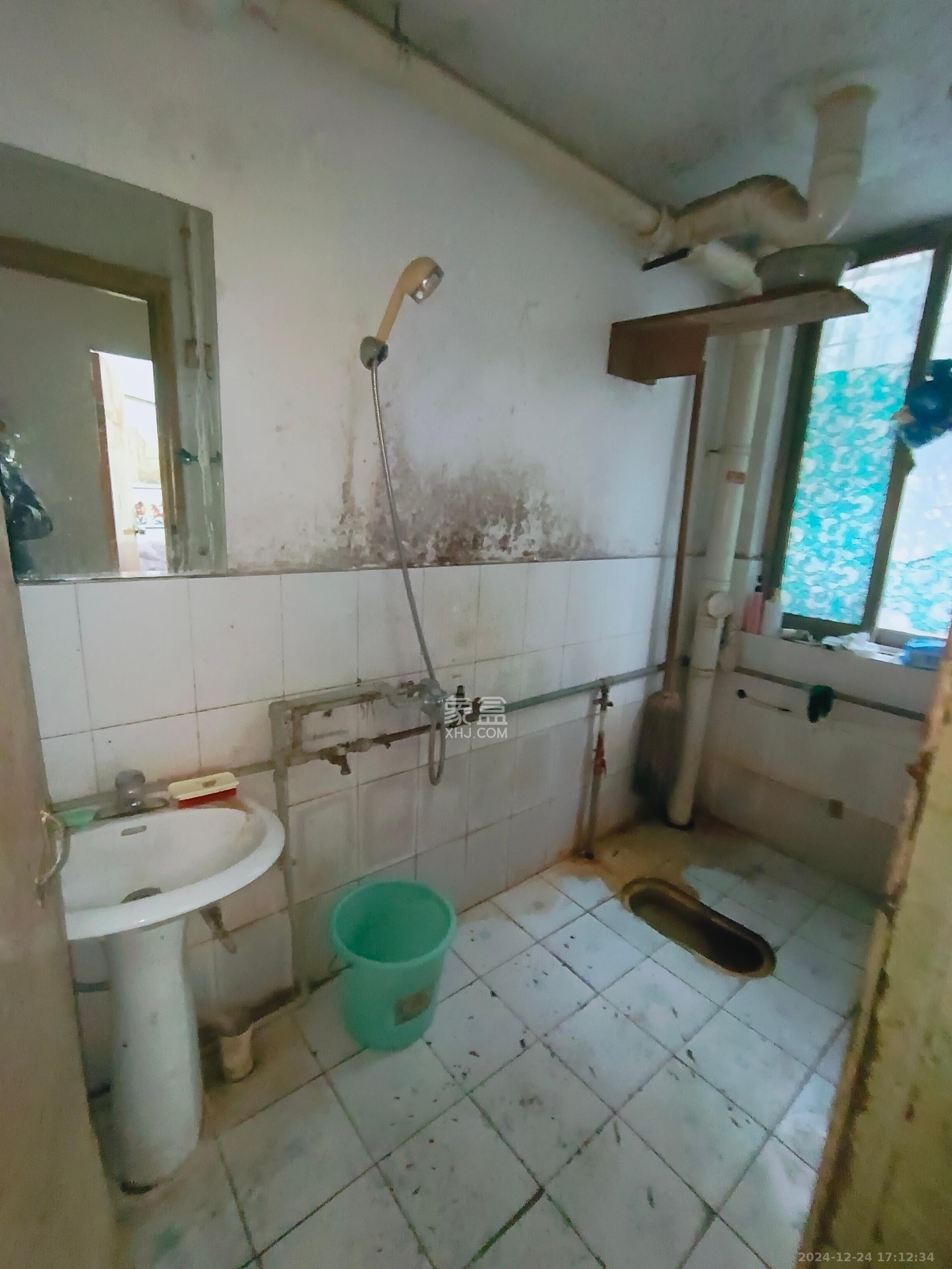 骆家坝小区 2室1厅1卫 1400.0元/月 骆家坝小区 2室1厅1卫 1400.0元/月室内图