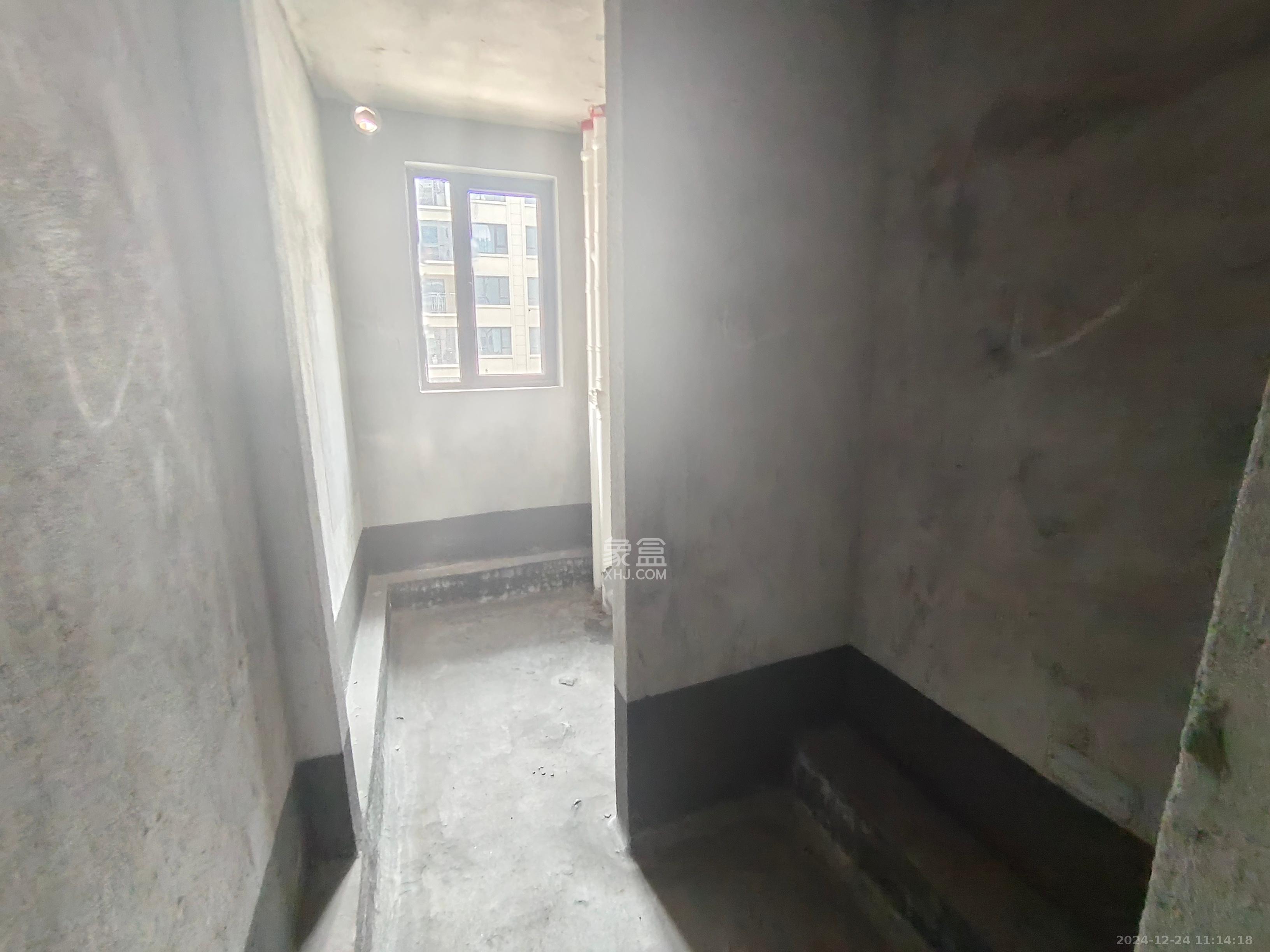 长沙美的梧桐庄园  1室0厅0卫    1800.0元/月 长沙美的梧桐庄园  1室0厅0卫    1800.0元/月