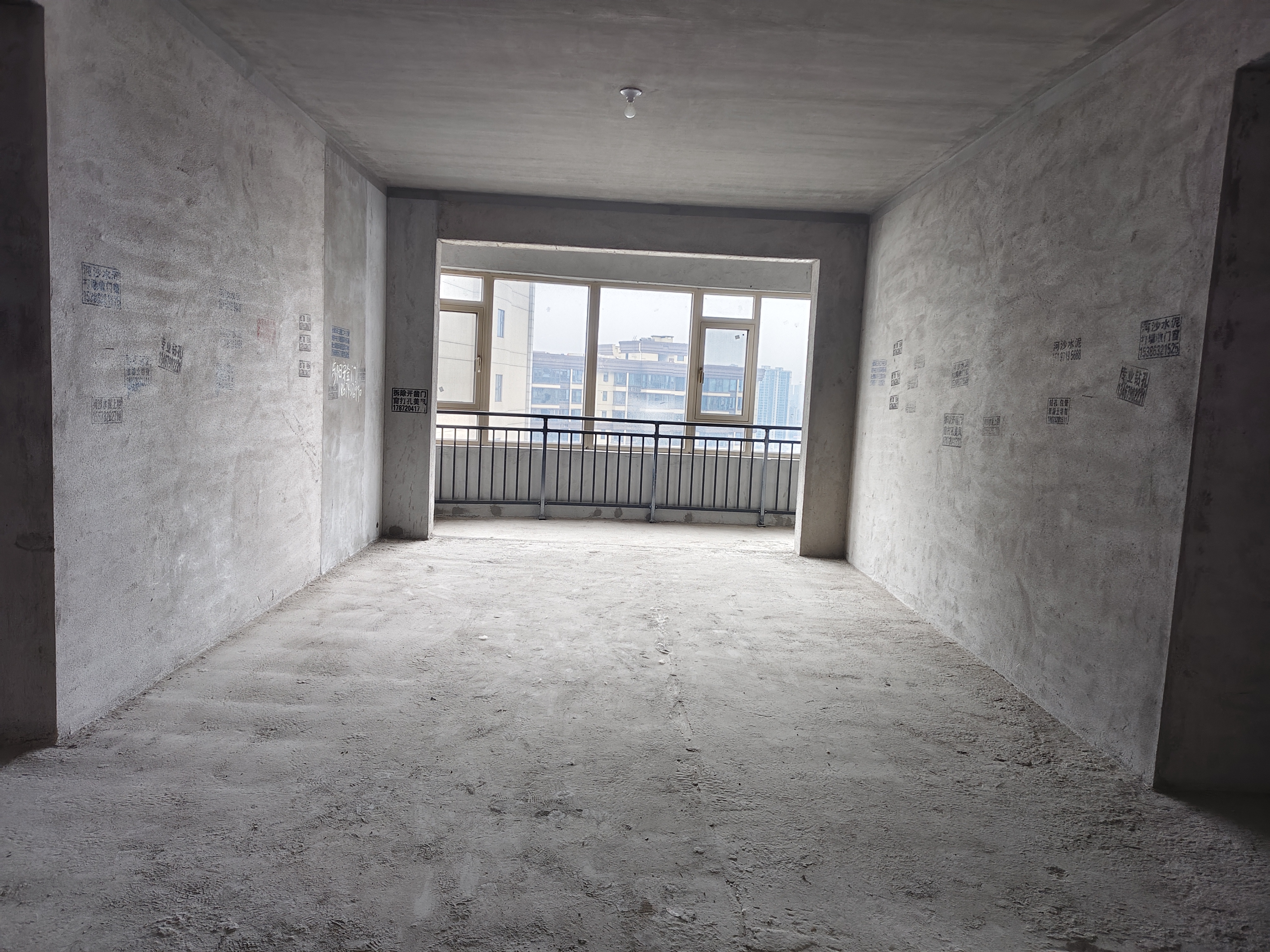 银港国际 3室2厅2卫 72.0万 银港国际 3室2厅2卫 72.0万户型图