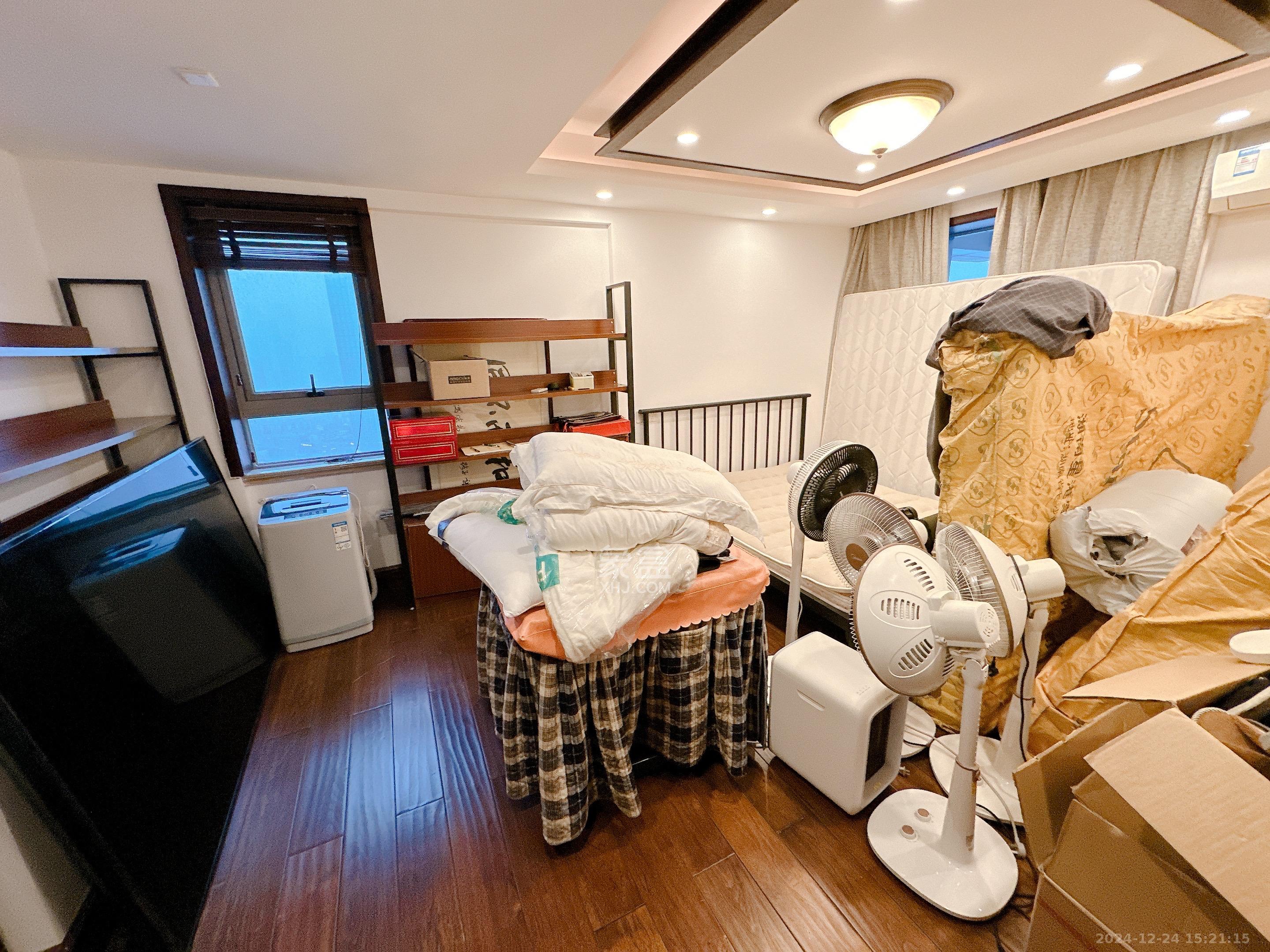 潮宗御苑  3室2厅2卫    26800.0元/月室内图