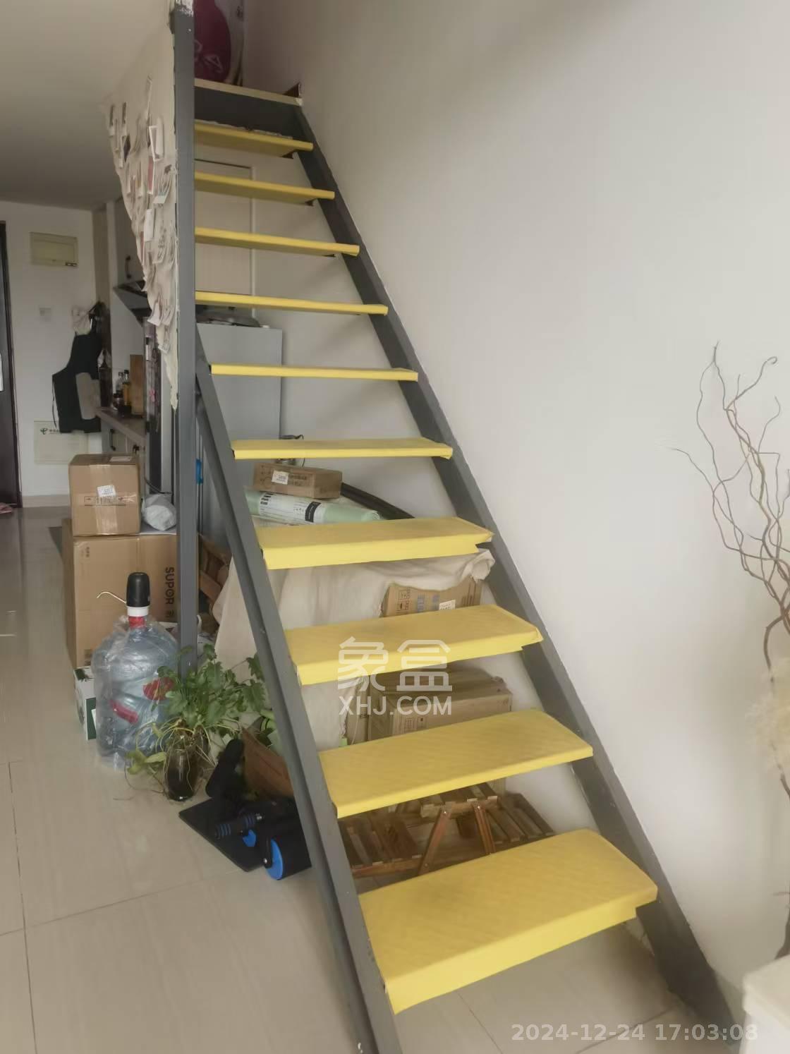 中建芙蓉嘉苑  1室1厅1卫   1400.00元/月室内图