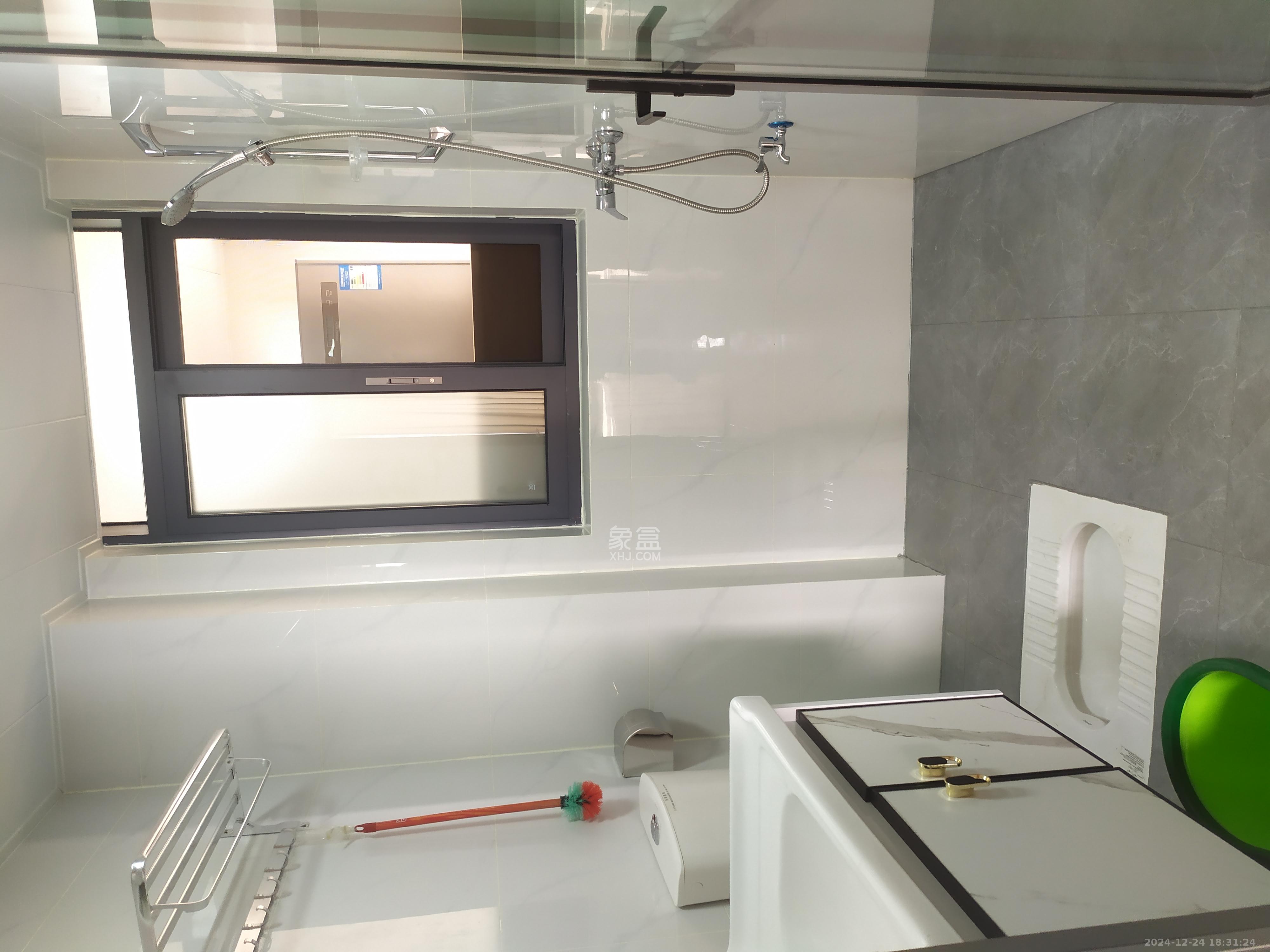 友興家園  2室2廳1衛(wèi)   2900.00元/月室內(nèi)圖