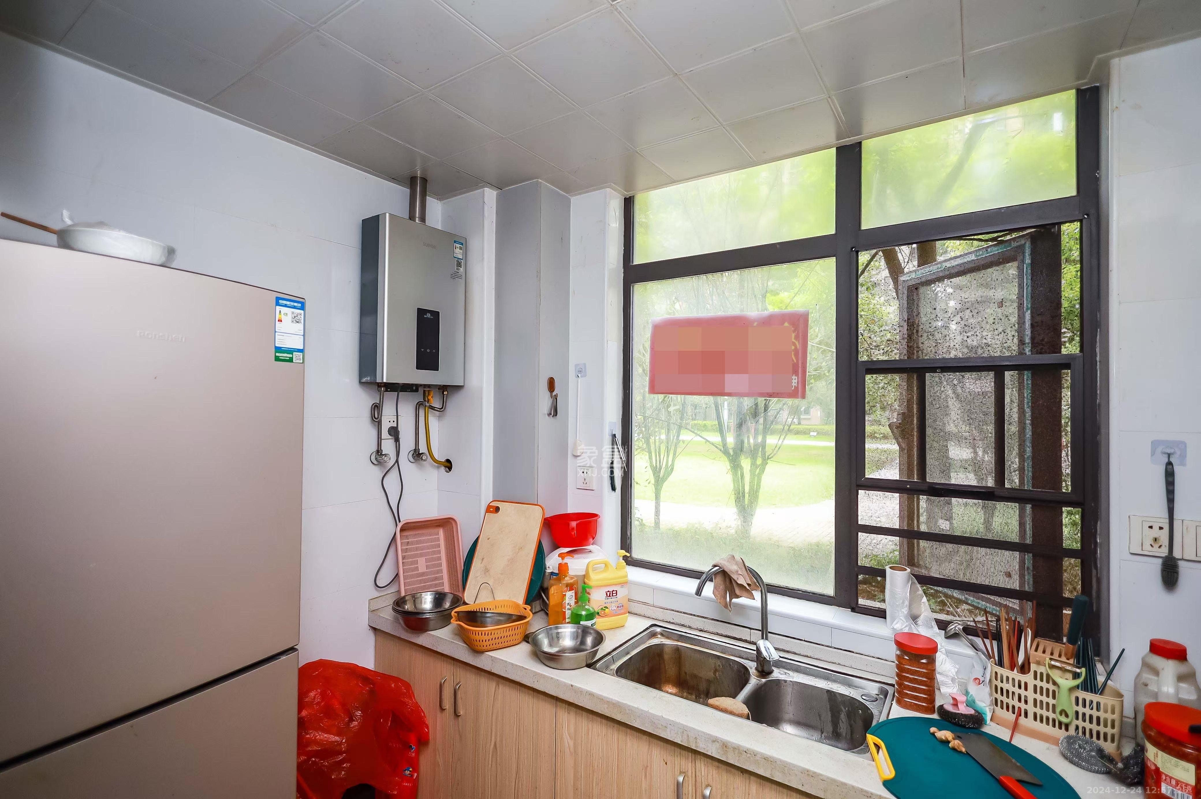 通号岭绣苑 4室2厅2卫 2480.0元/月 通号岭绣苑 4室2厅2卫 2480.0元/月室内图