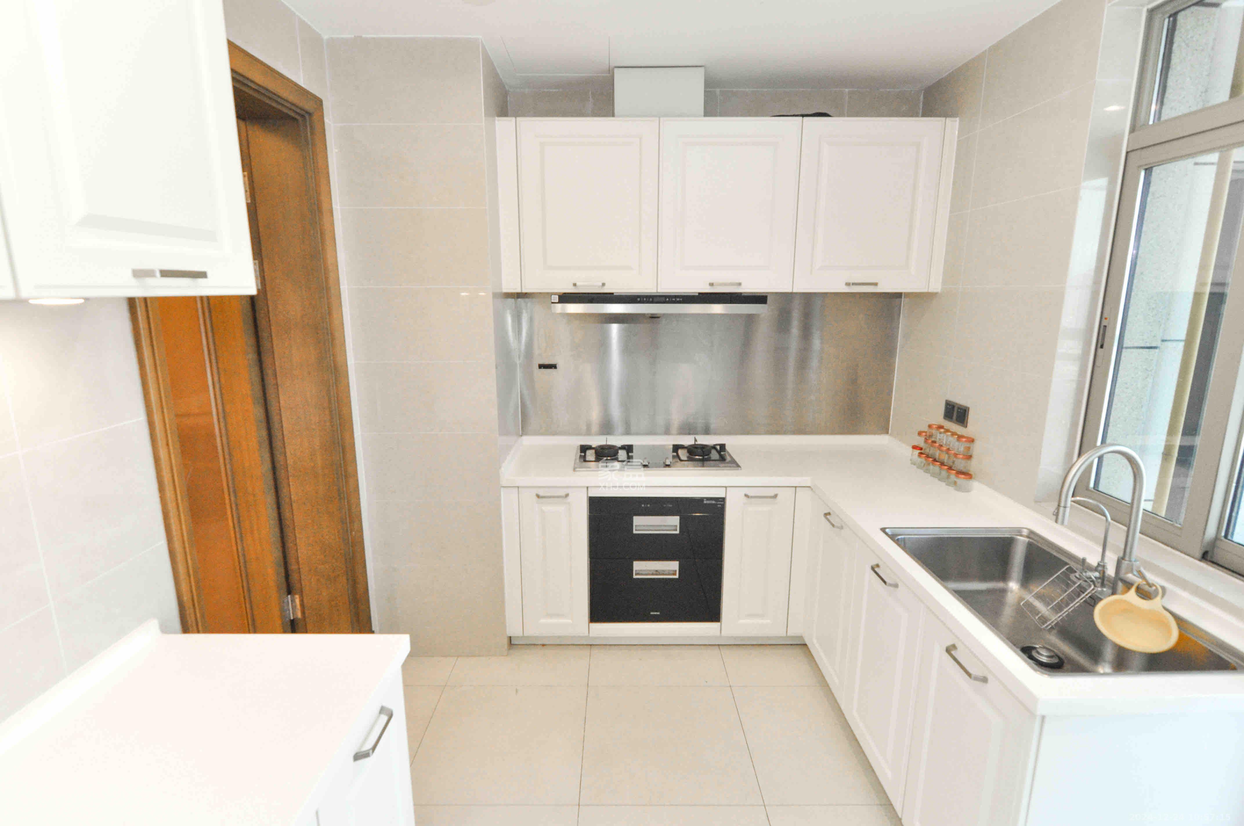 梅溪湖金茂府(金茂广场)(金茂览秀城) 5室2厅4卫 8800.0元/月 梅溪湖金茂府(金茂广场)(金茂览秀城) 5室2厅4卫 8800.0元/月室内图