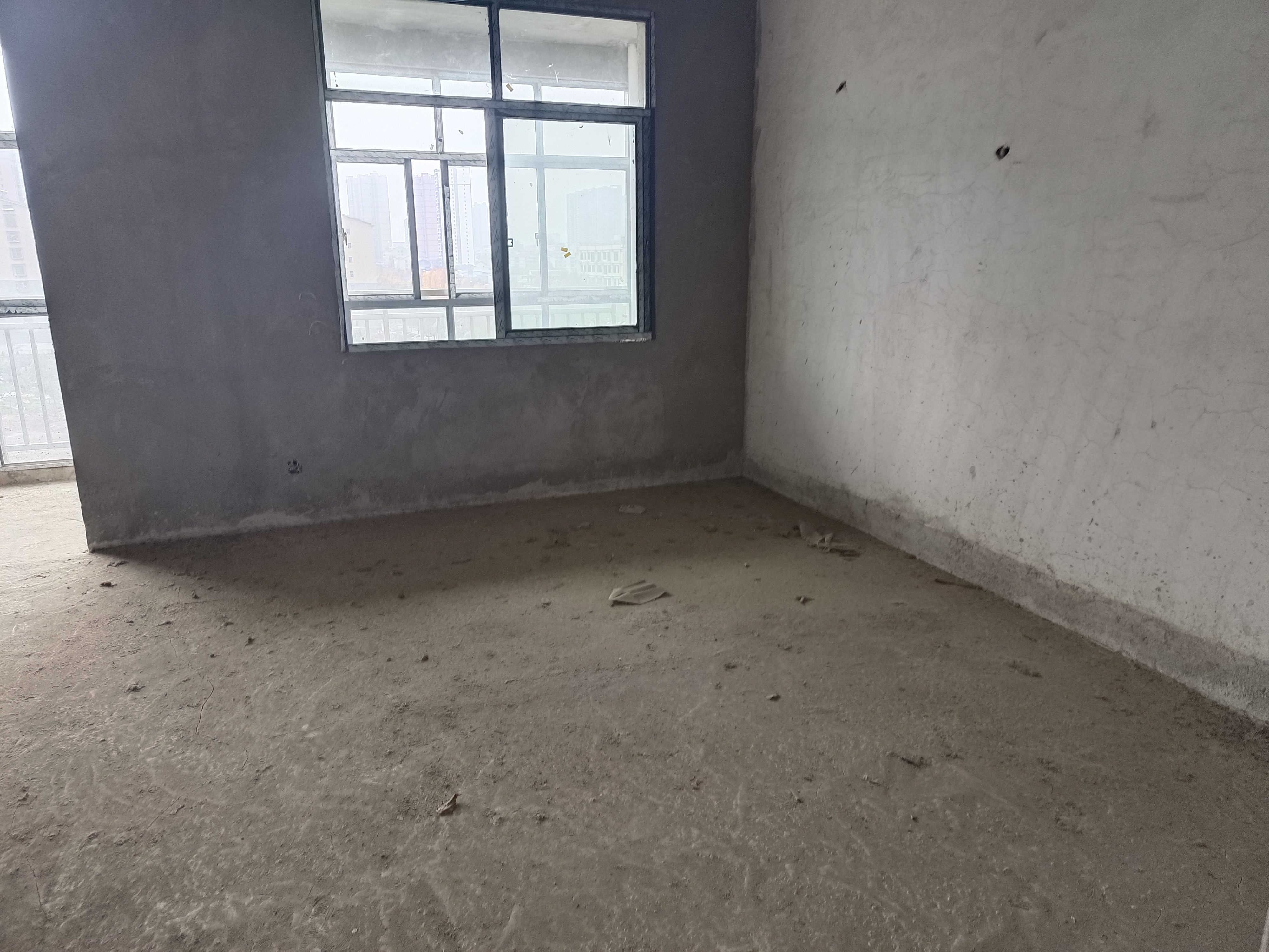 大通和苑 3室2厅2卫 39.8万 大通和苑 3室2厅2卫 39.8万客厅