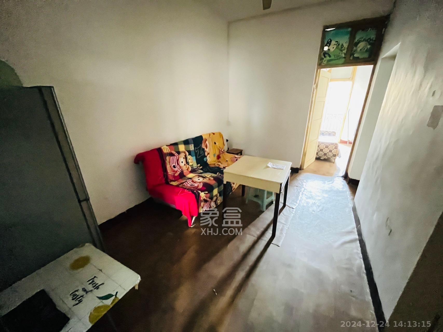 古稻田巷散盘 3室1厅1卫 1500.0元/月 古稻田巷散盘 3室1厅1卫 1500.0元/月室内图