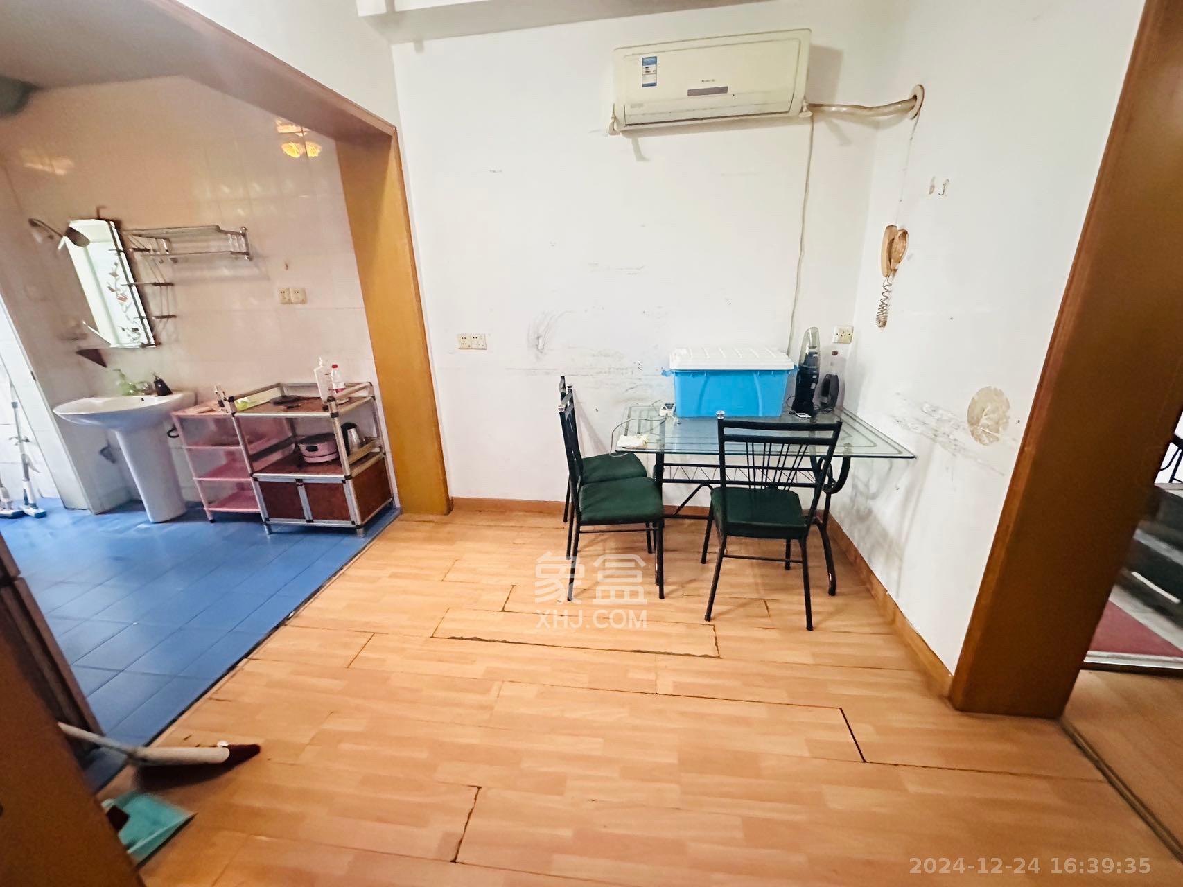 青山祠电业局宿舍  2室2厅1卫    1400.0元/月室内图