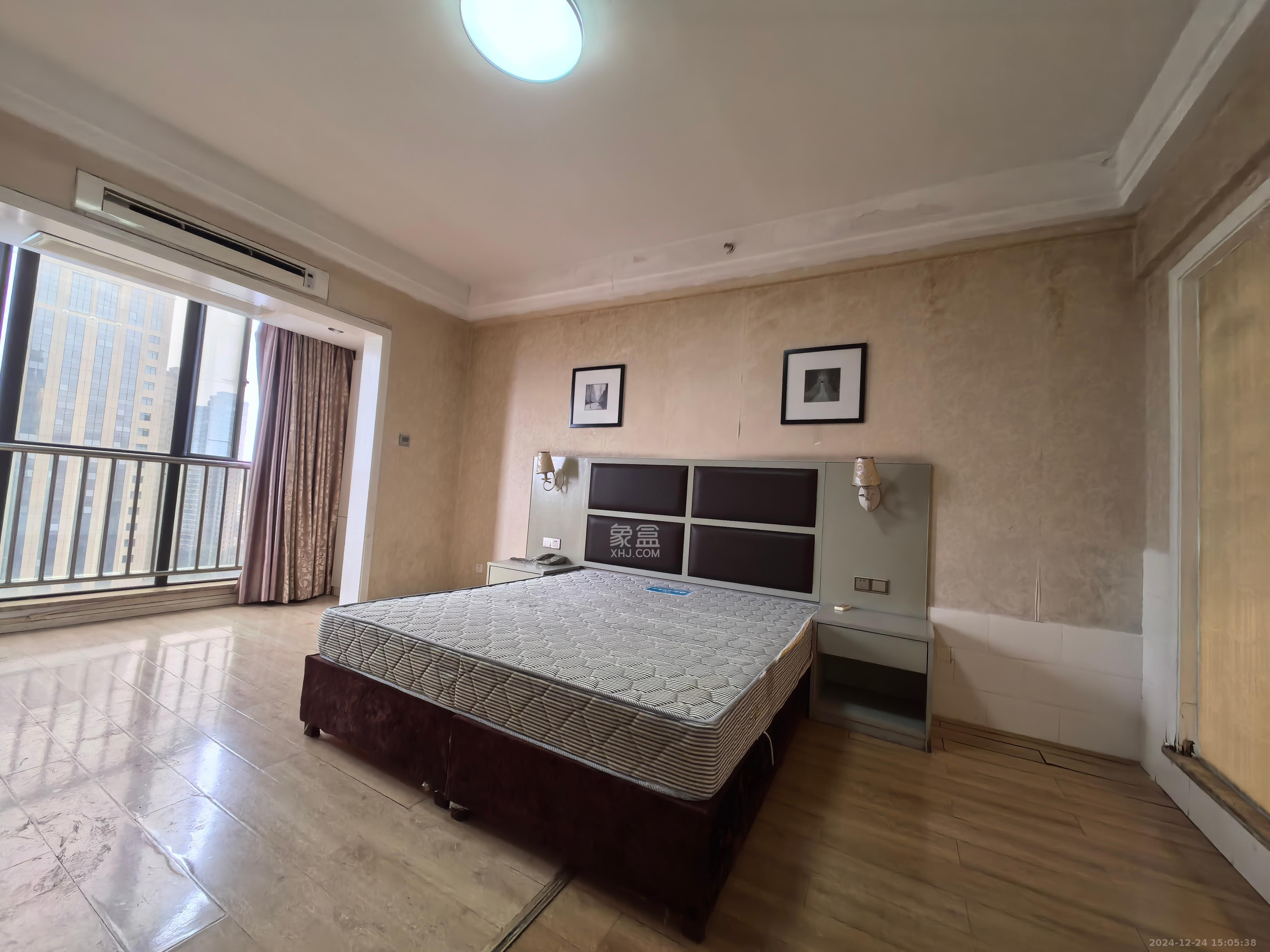 湘腾城市广场 1室1厅1卫 1550.0元/月 湘腾城市广场 1室1厅1卫 1550.0元/月室内图