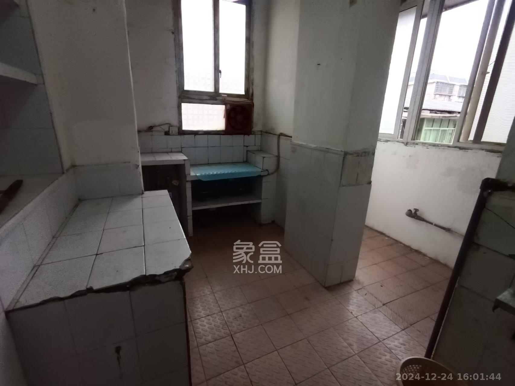 熙台岭巷散盘 3室1厅1卫 1400.0元/月 熙台岭巷散盘 3室1厅1卫 1400.0元/月室内图