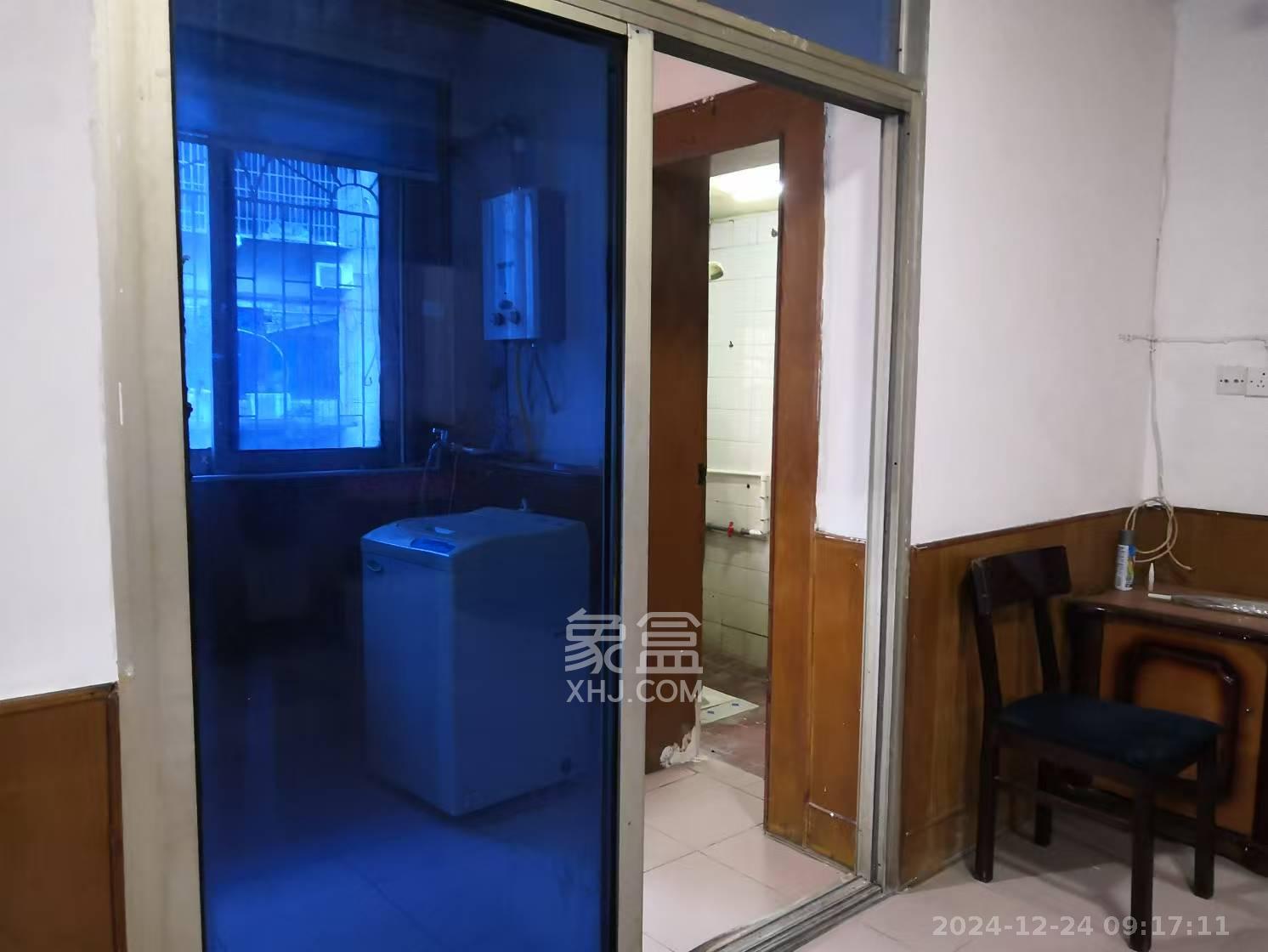 杨家山卫生局宿舍  2室1厅1卫   1400.00元/月室内图
