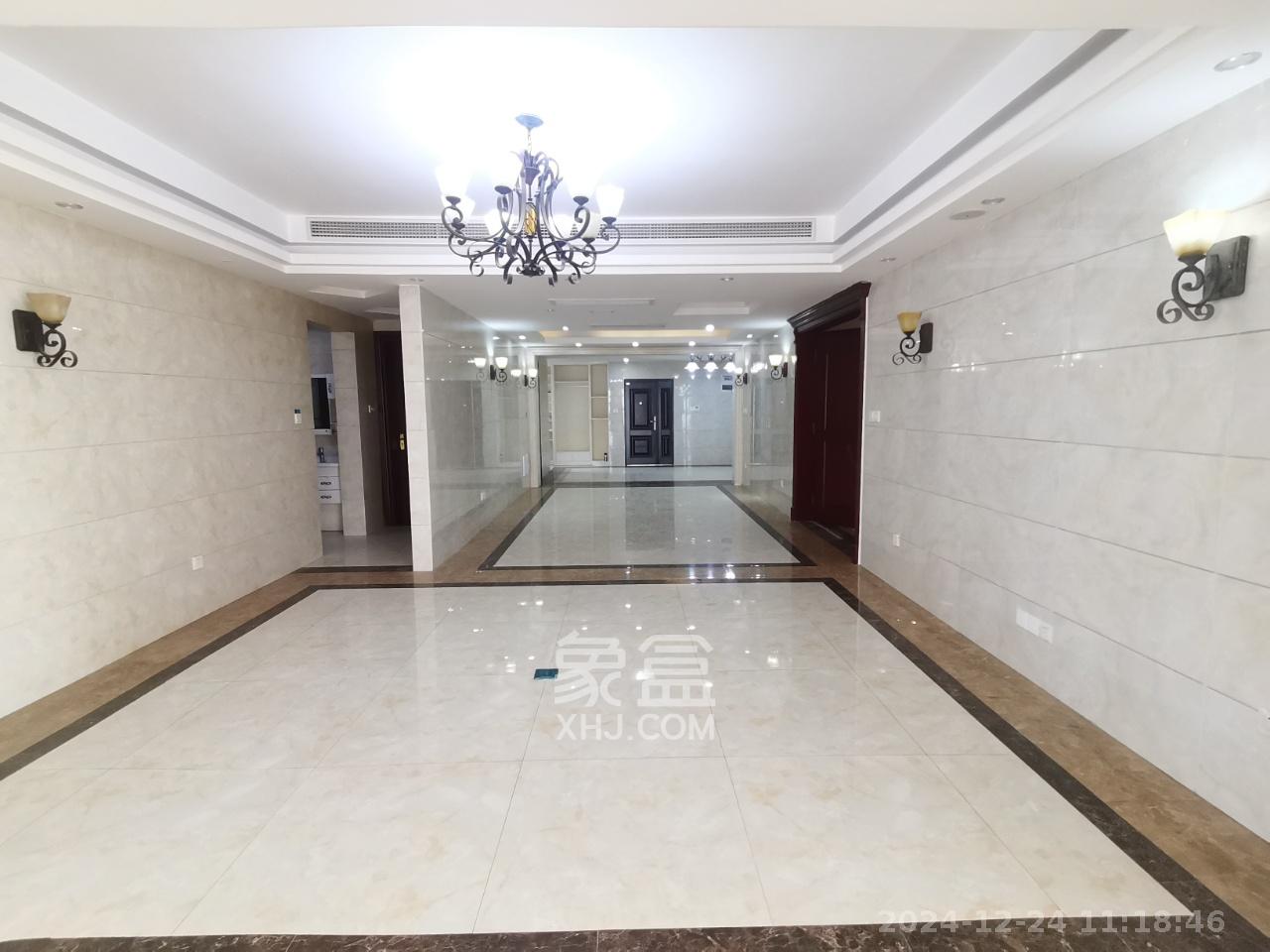 湘江世纪城富湾国际 8室4厅4卫 30000.0元/月 湘江世纪城富湾国际 8室4厅4卫 30000.0元/月室内图