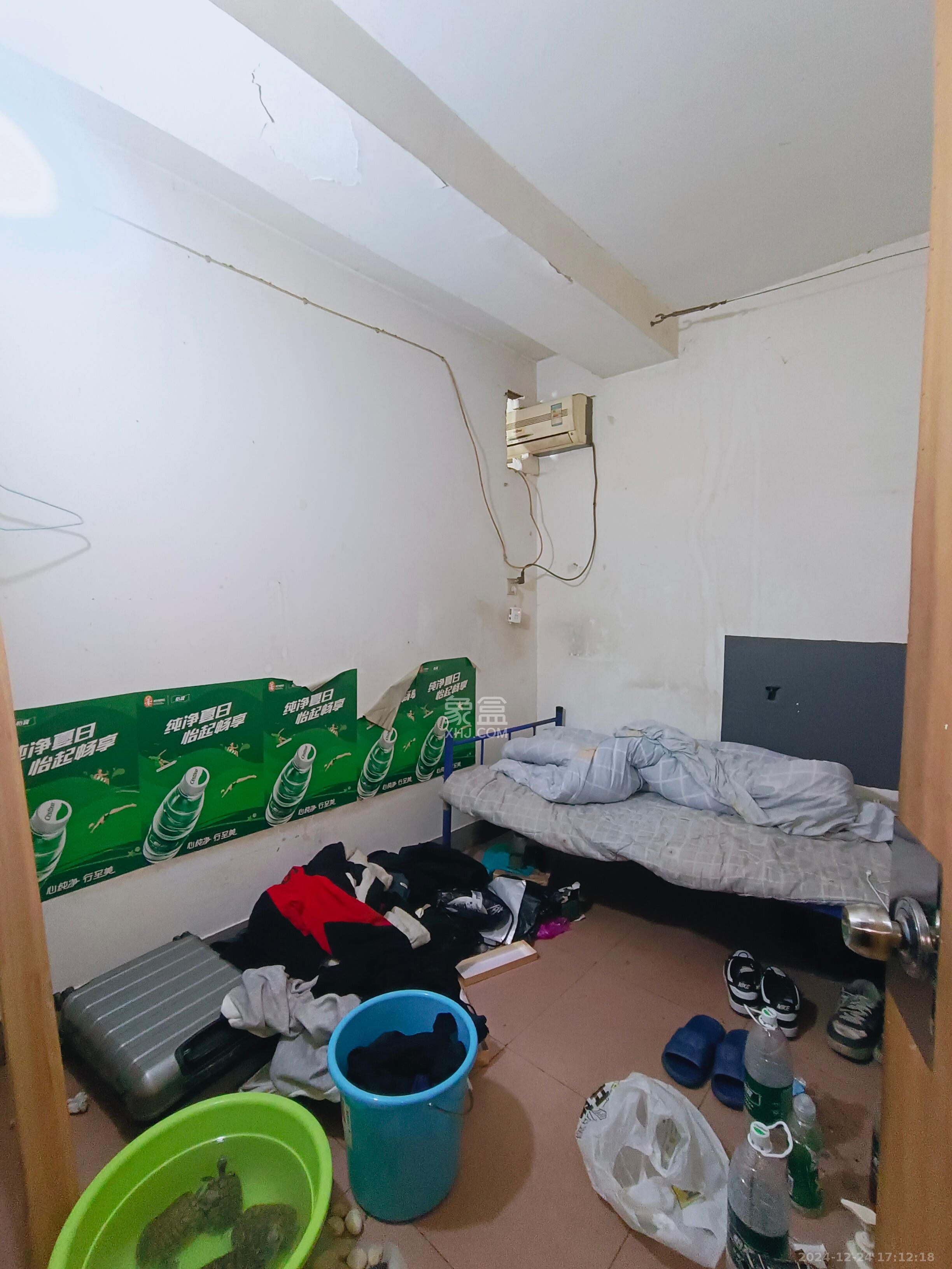 骆家坝小区 2室1厅1卫 1400.0元/月 骆家坝小区 2室1厅1卫 1400.0元/月室内图