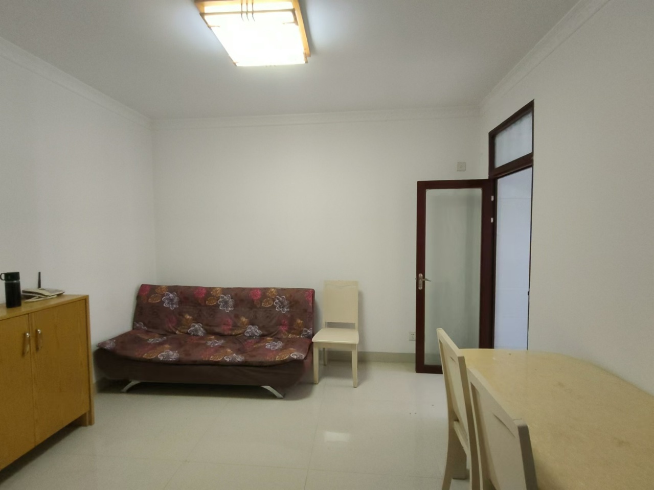 华湘贵府 1室1厅1卫 1000.0元/月 华湘贵府 1室1厅1卫 1000.0元/月室内图