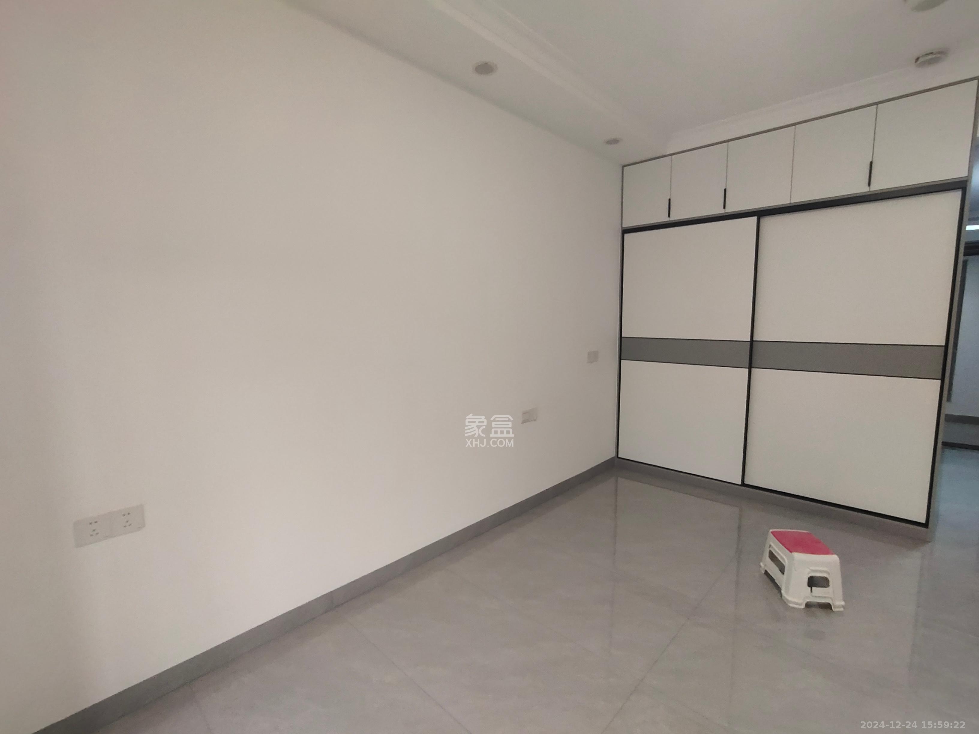 莲馨苑 1室0厅0卫 1500.00元/月 莲馨苑 1室0厅0卫 1500.00元/月室内图