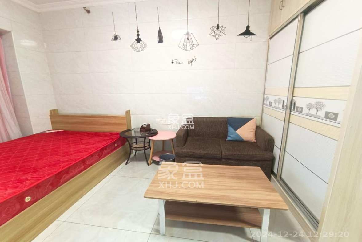 海德公园 1室1厅1卫 1300.0元/月 海德公园 1室1厅1卫 1300.0元/月室内图