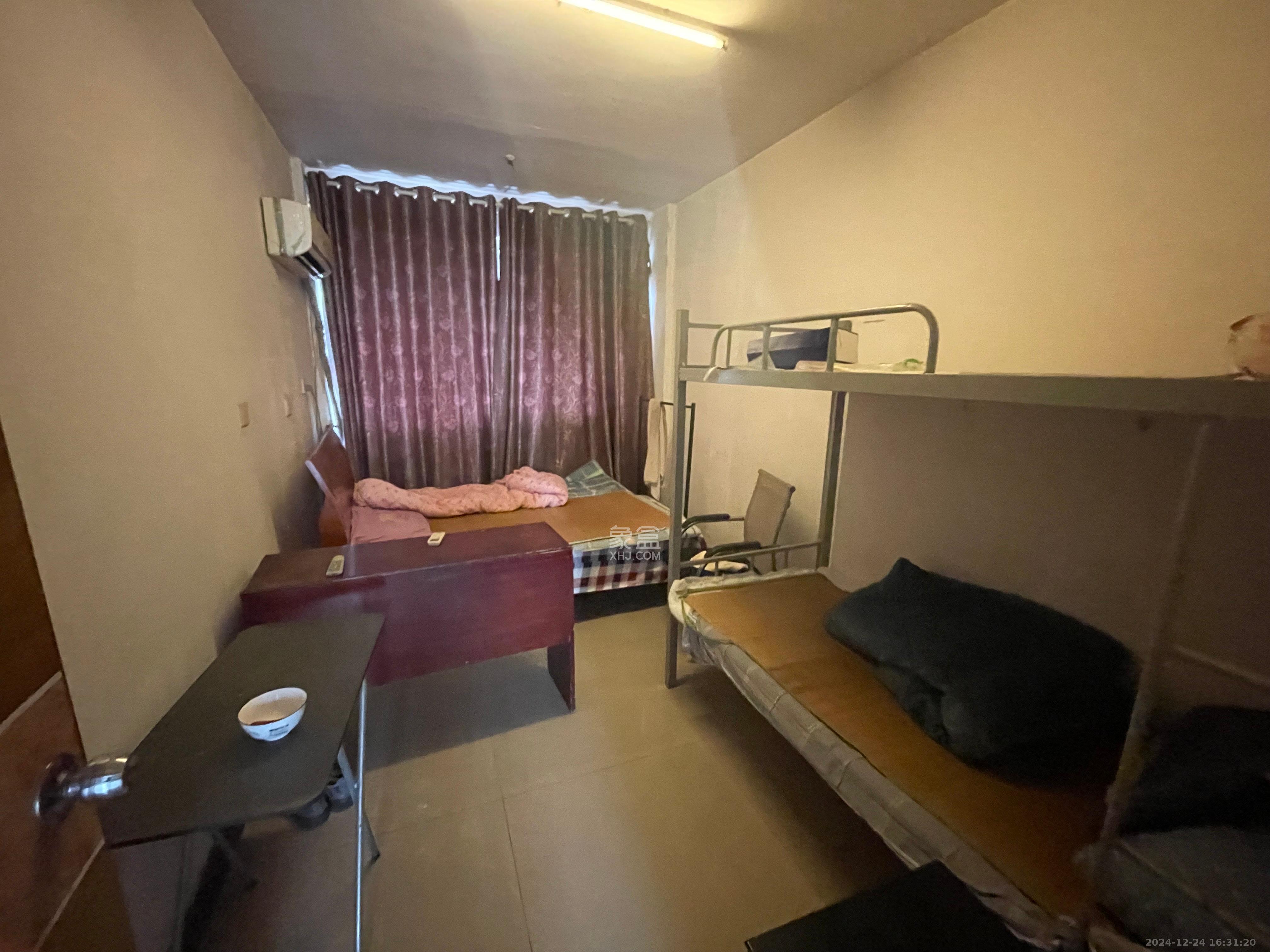 新城农博公寓 3室1厅1卫 1700.0元/月 新城农博公寓 3室1厅1卫 1700.0元/月室内图