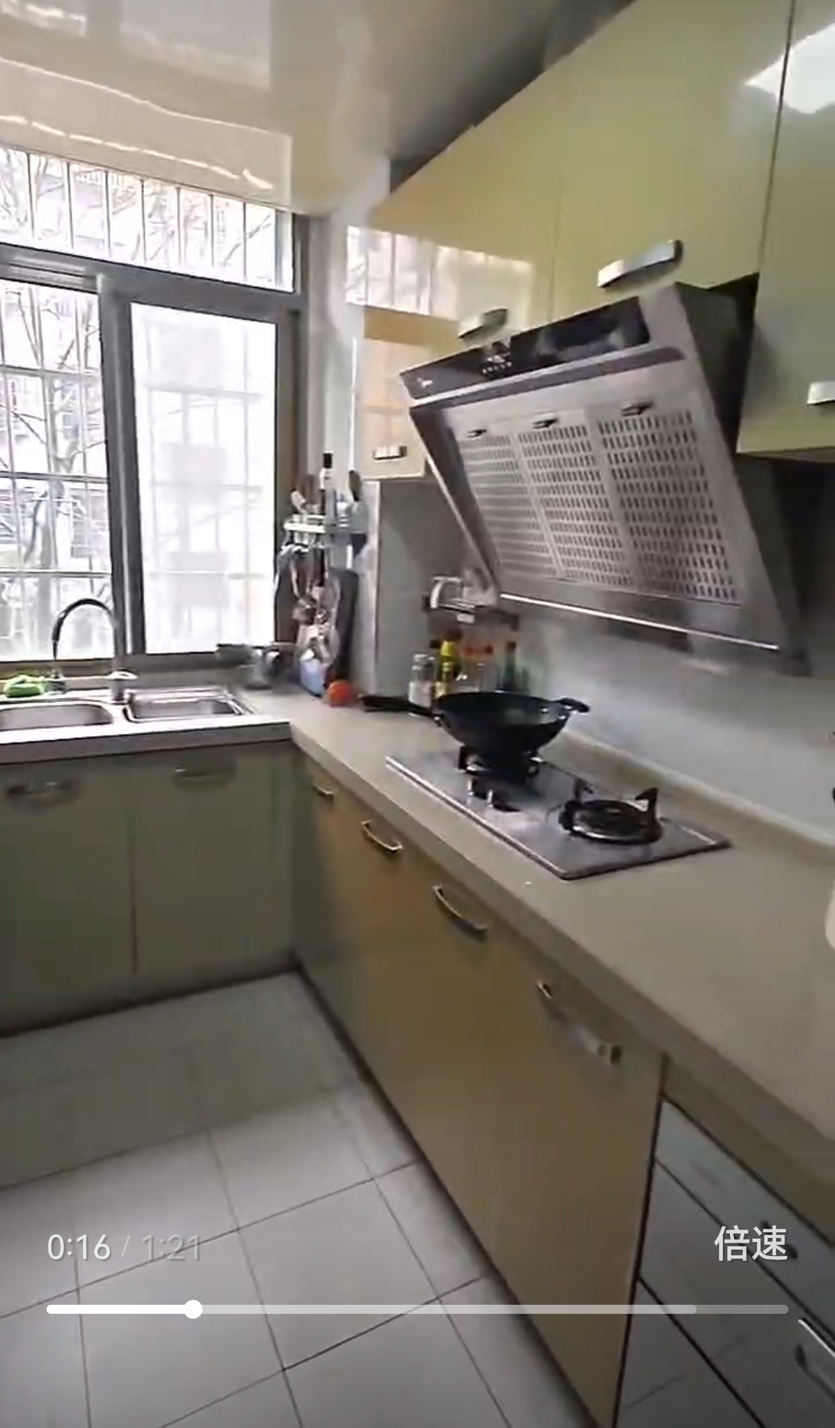 凯泉格林春天  3室2厅1卫    53.8万客厅